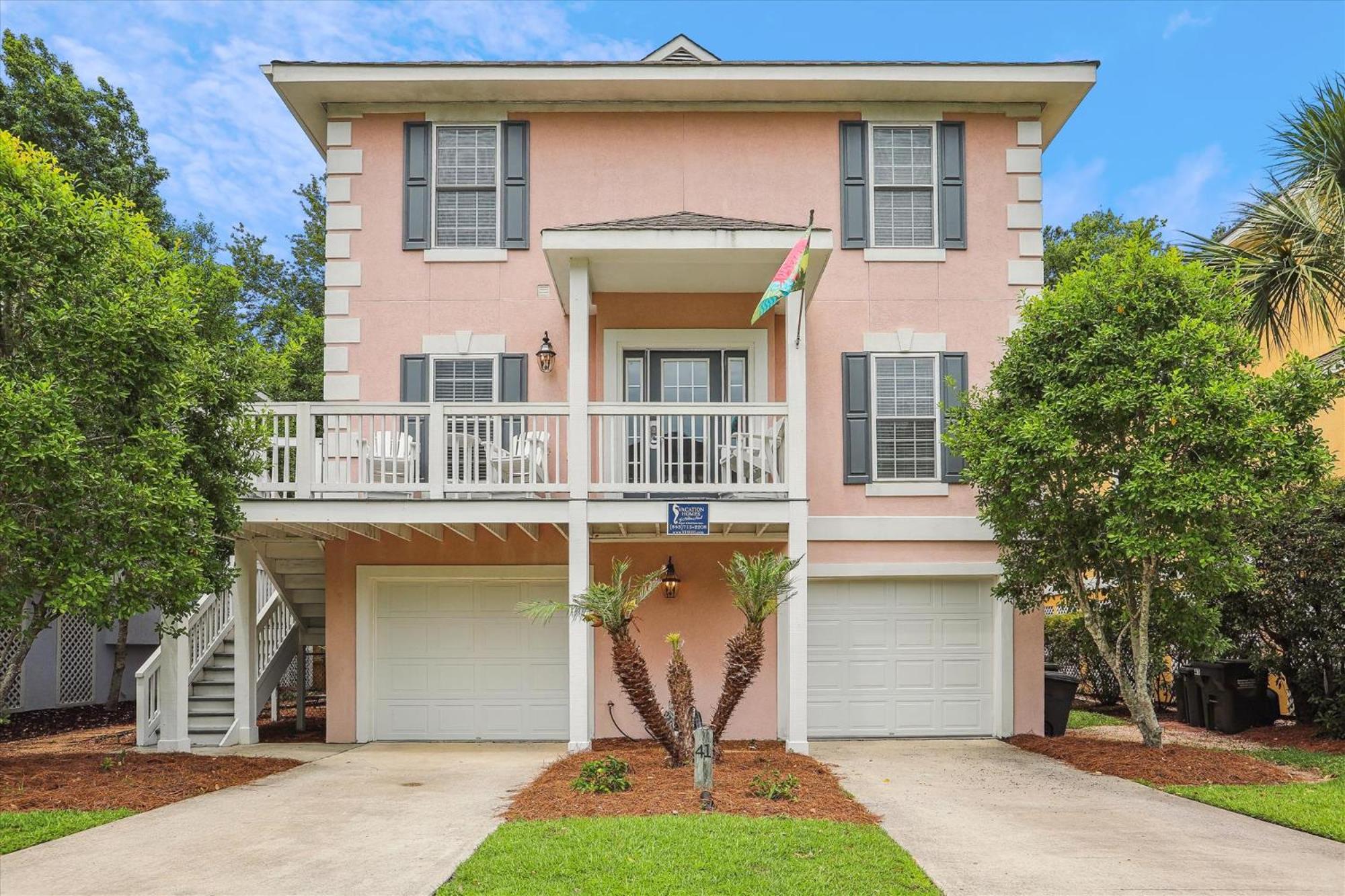 41 Bradley- Private Pool, Newly Updated, Quick Walk to Beach! FREE Activities Included