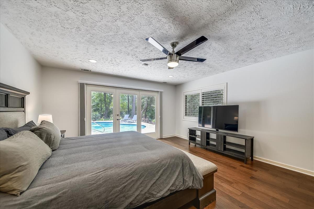 47 Off Shore- Dogs OK, Huge Outdoor Space & Private Pool, FREE Activities Included view 3