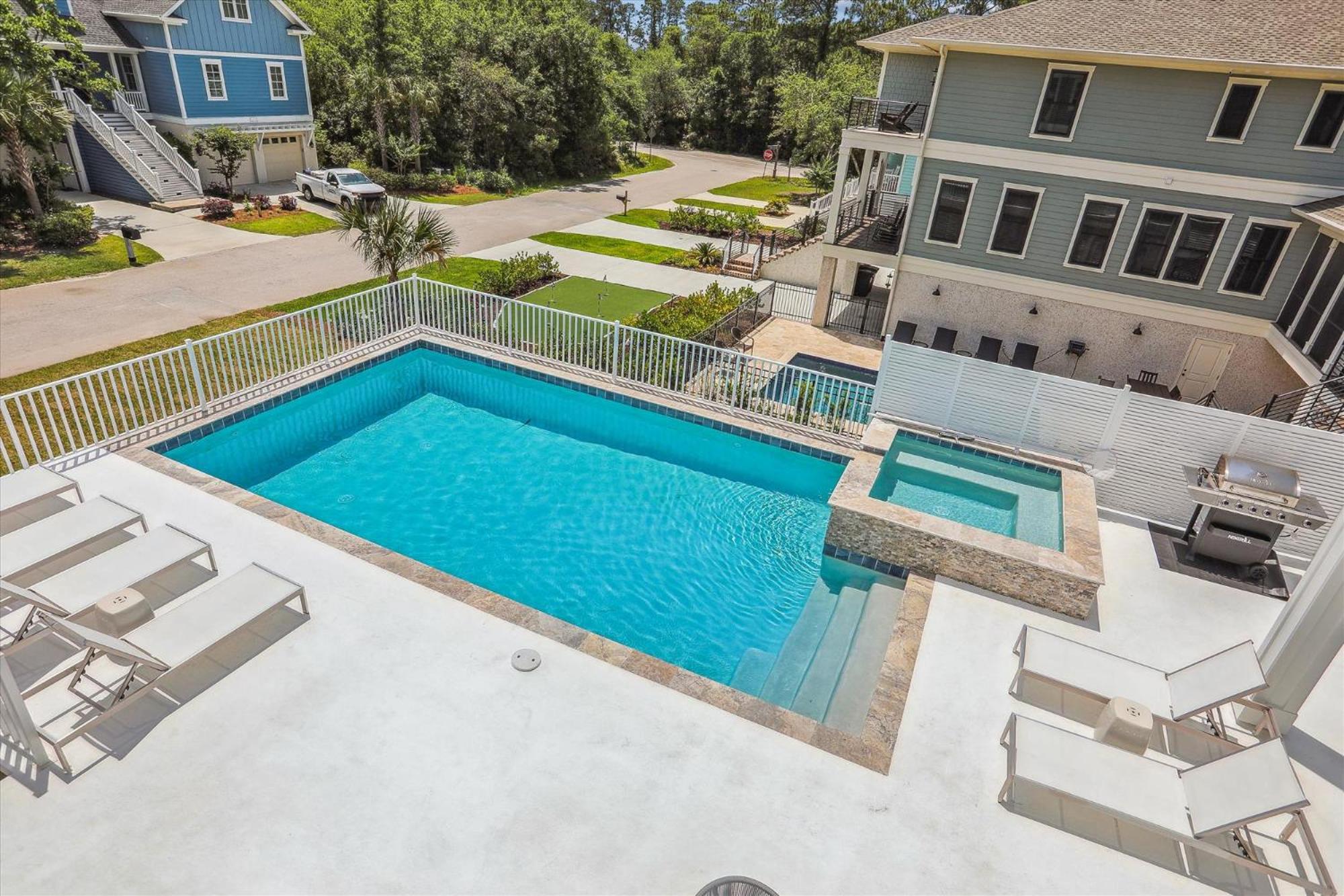 5 Shore Crest Lane- Chic, Close to Beach, Private Pool! FREE Activities Included view 4