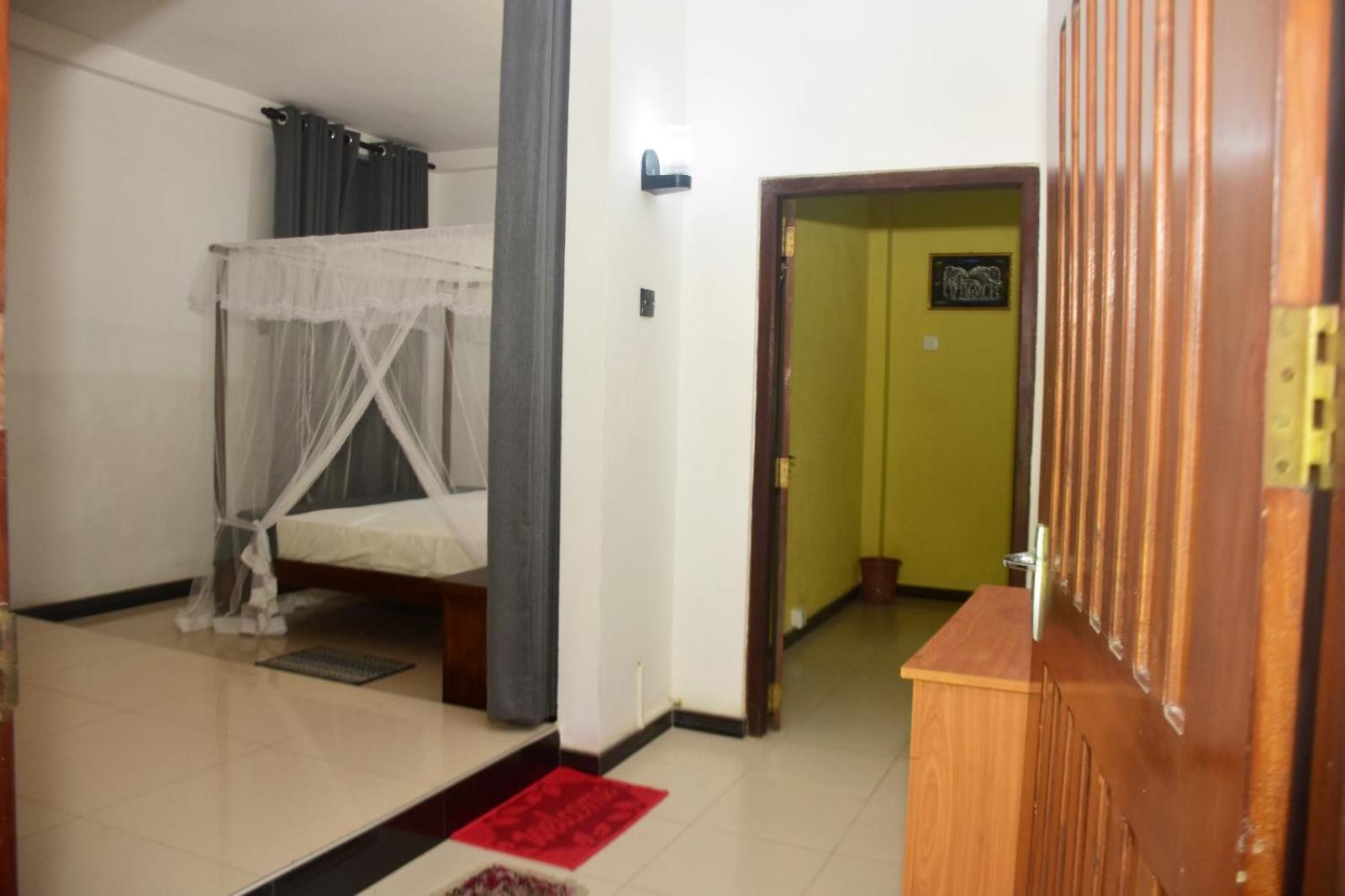 Roma's Residence