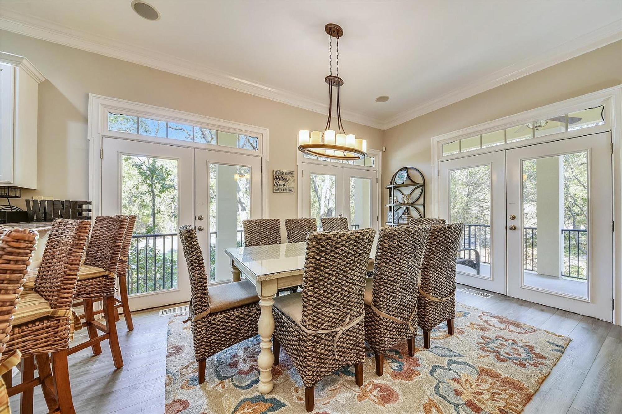 5 Henry Lane- Near Ocean, Private Pool, Pet Friendly, FREE Activities Included view 3