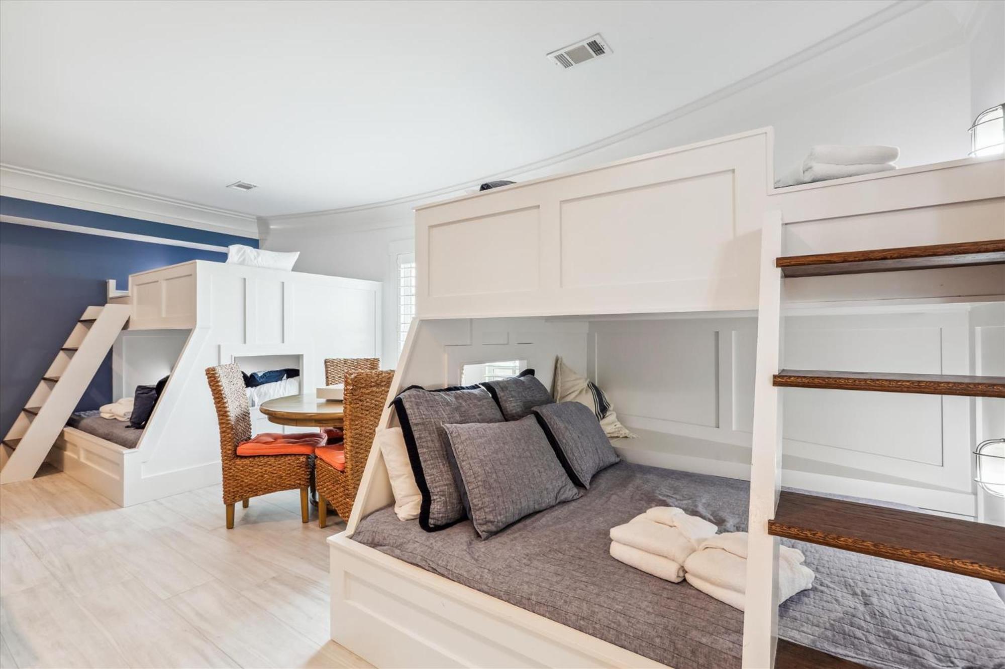 6 Terra Bella Trace- Oceanfront, Elevator, Private Pool, Roof Top, FREE Activities Included