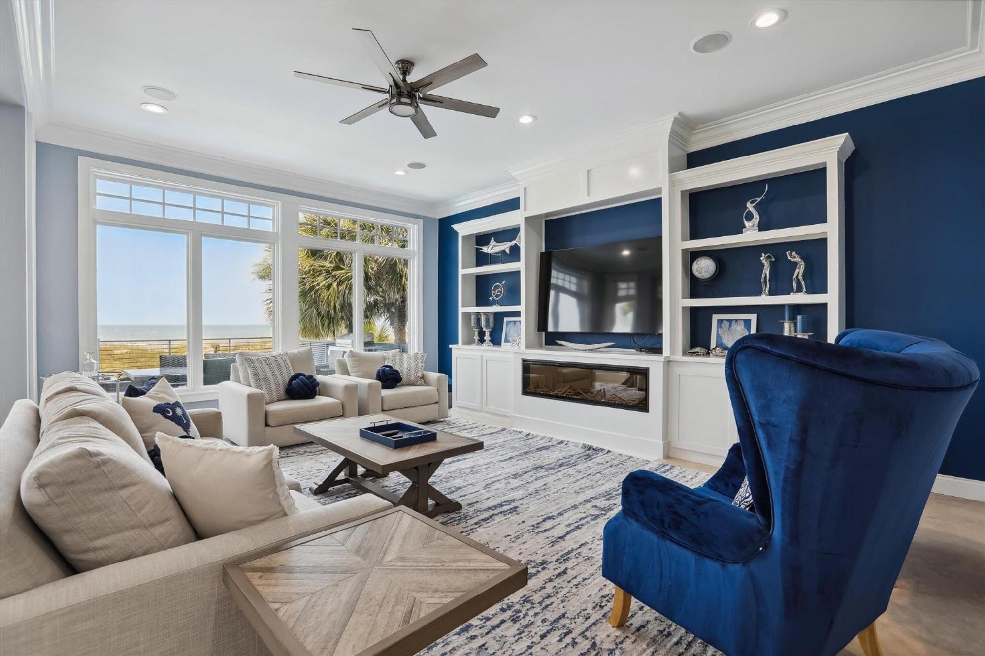 7 Singleton Beach Place- Oceanfront, Private Pool, Renovated, FREE Activities Included