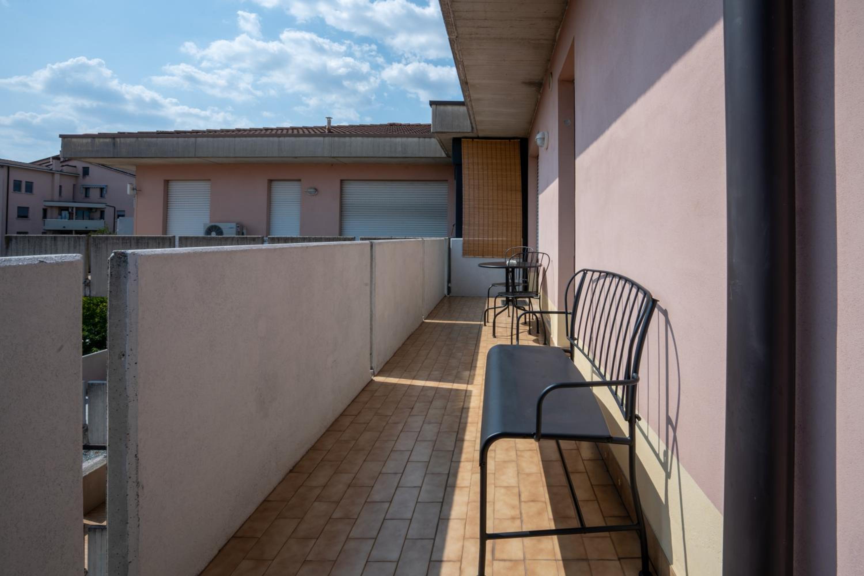 Appartamento con garage vicino al centro view 3