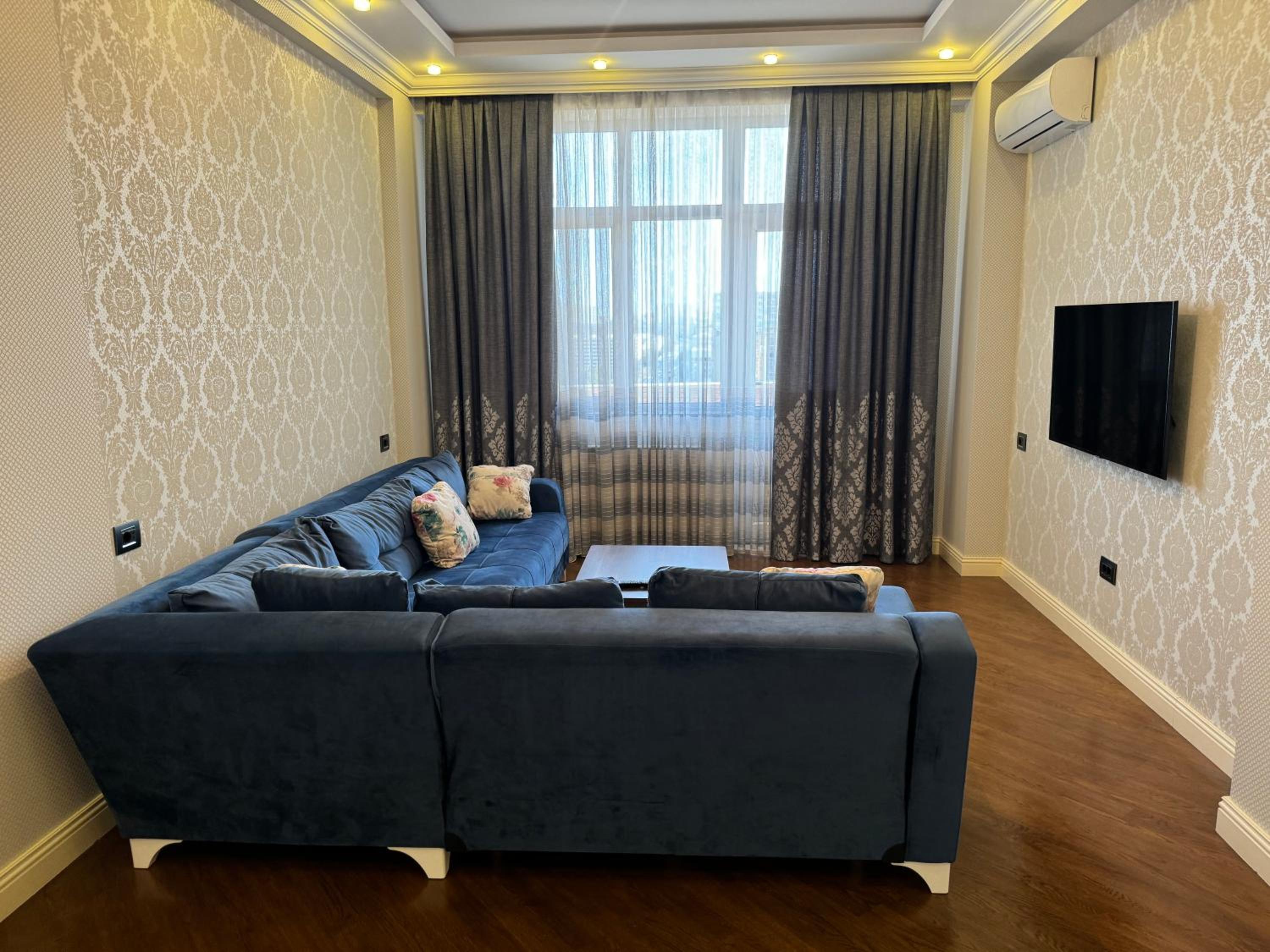 Modern Apartment Baku City Center