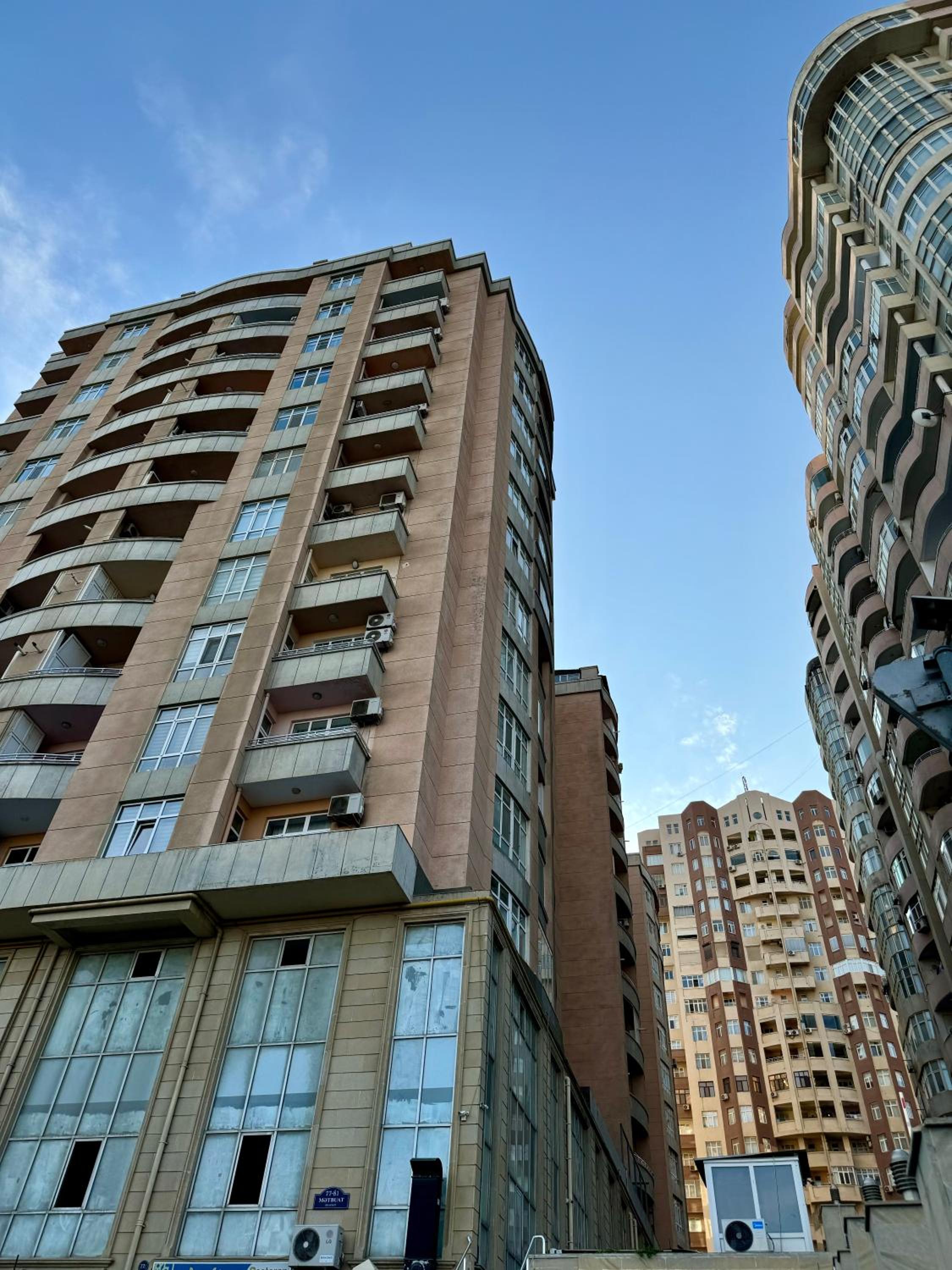 Modern Apartment Baku City Center