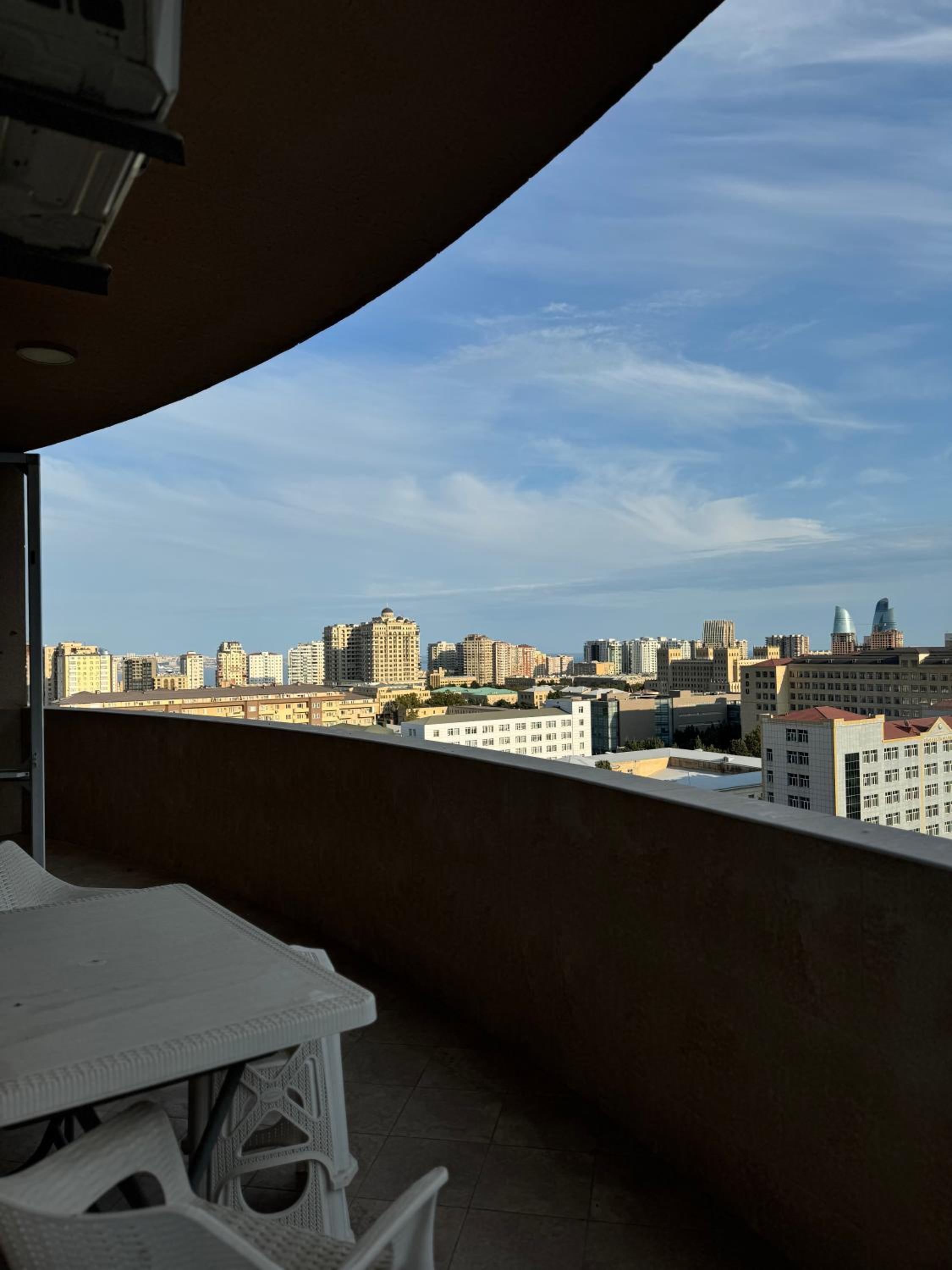 Modern Apartment Baku City Center