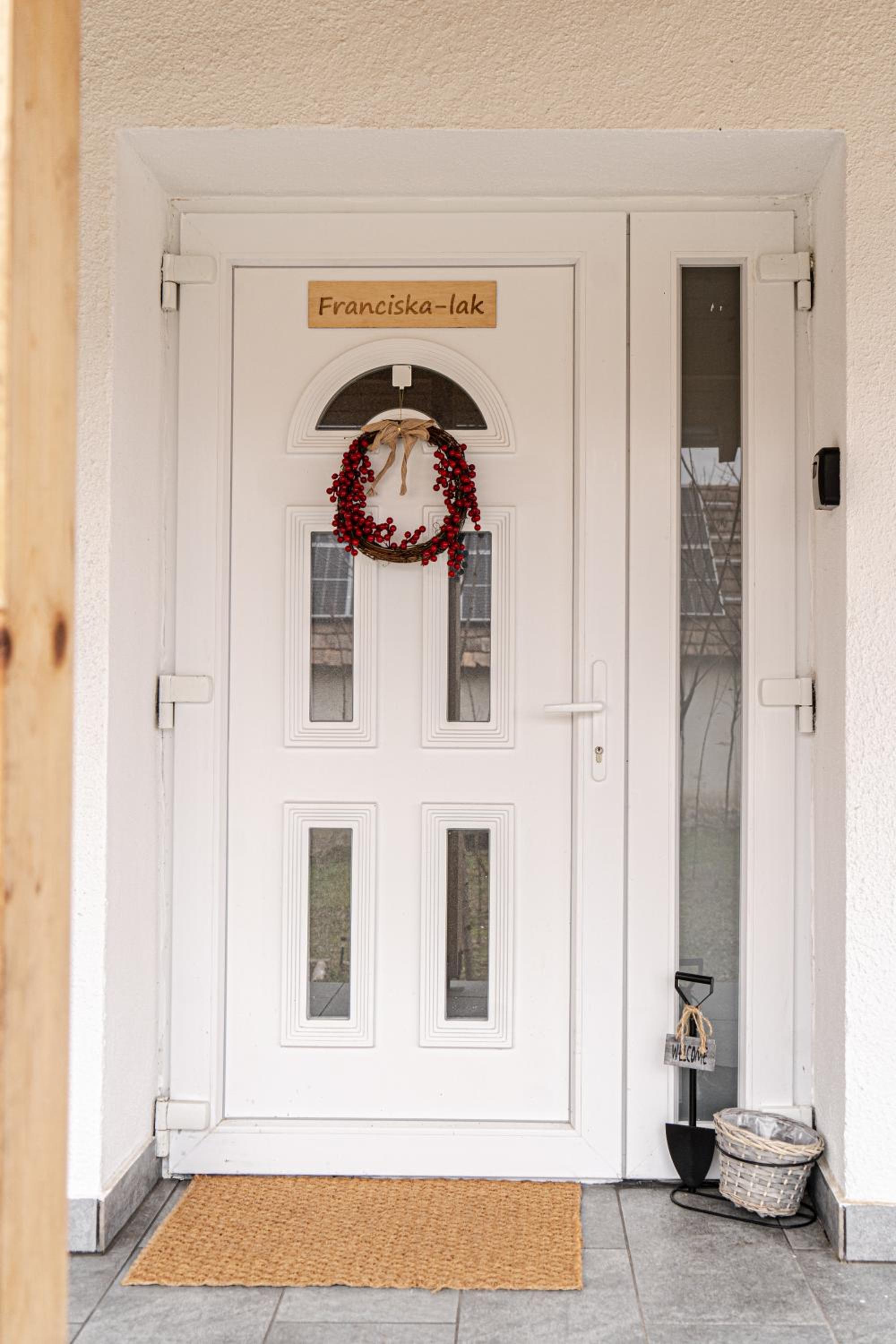 Csücsök Apartman - Franciska lak