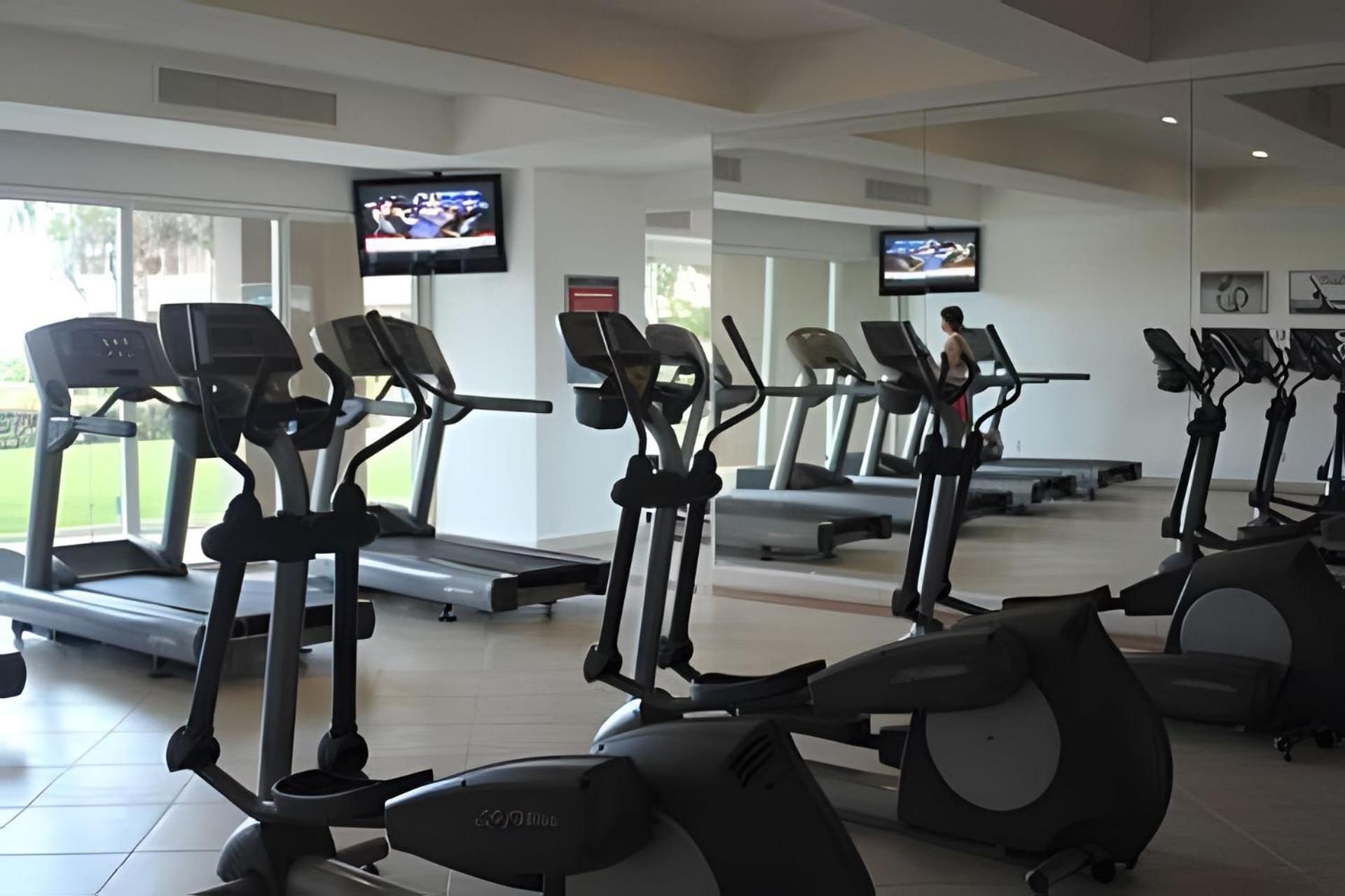 Exquisite Oceanfront Condo outstanding experience!