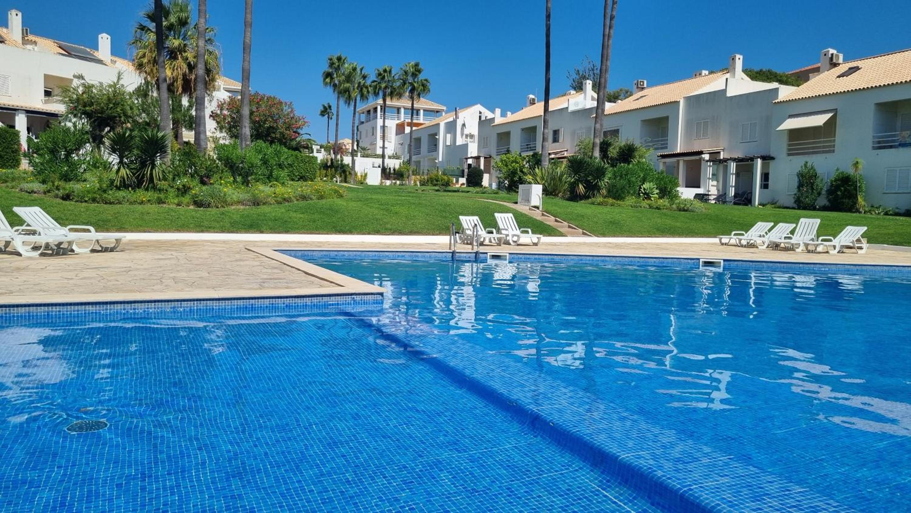 Praia da Galé, 250m da Praia e Piscina