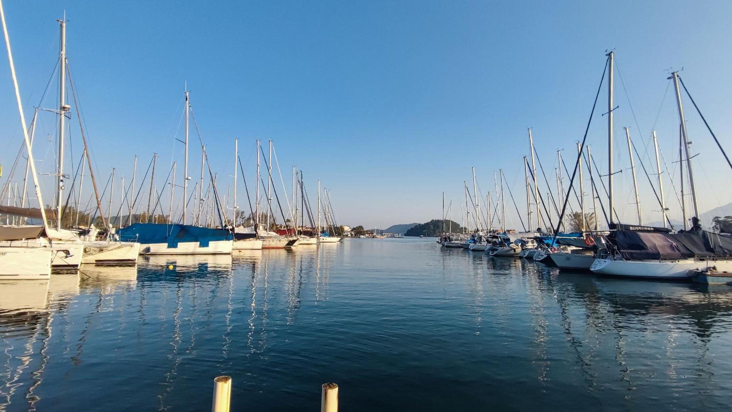 3 Praias, Apartamentos, Piscinas, Luxo - Angra Temporada