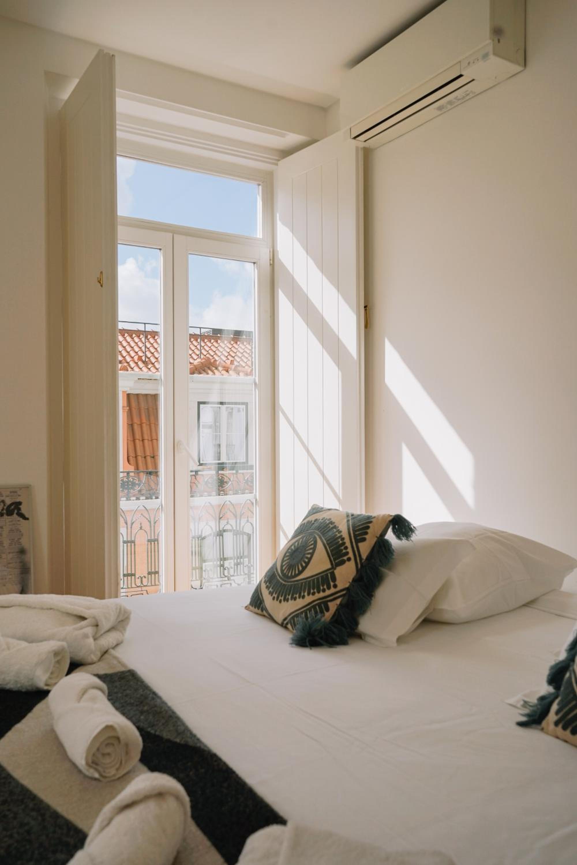 samesame living
