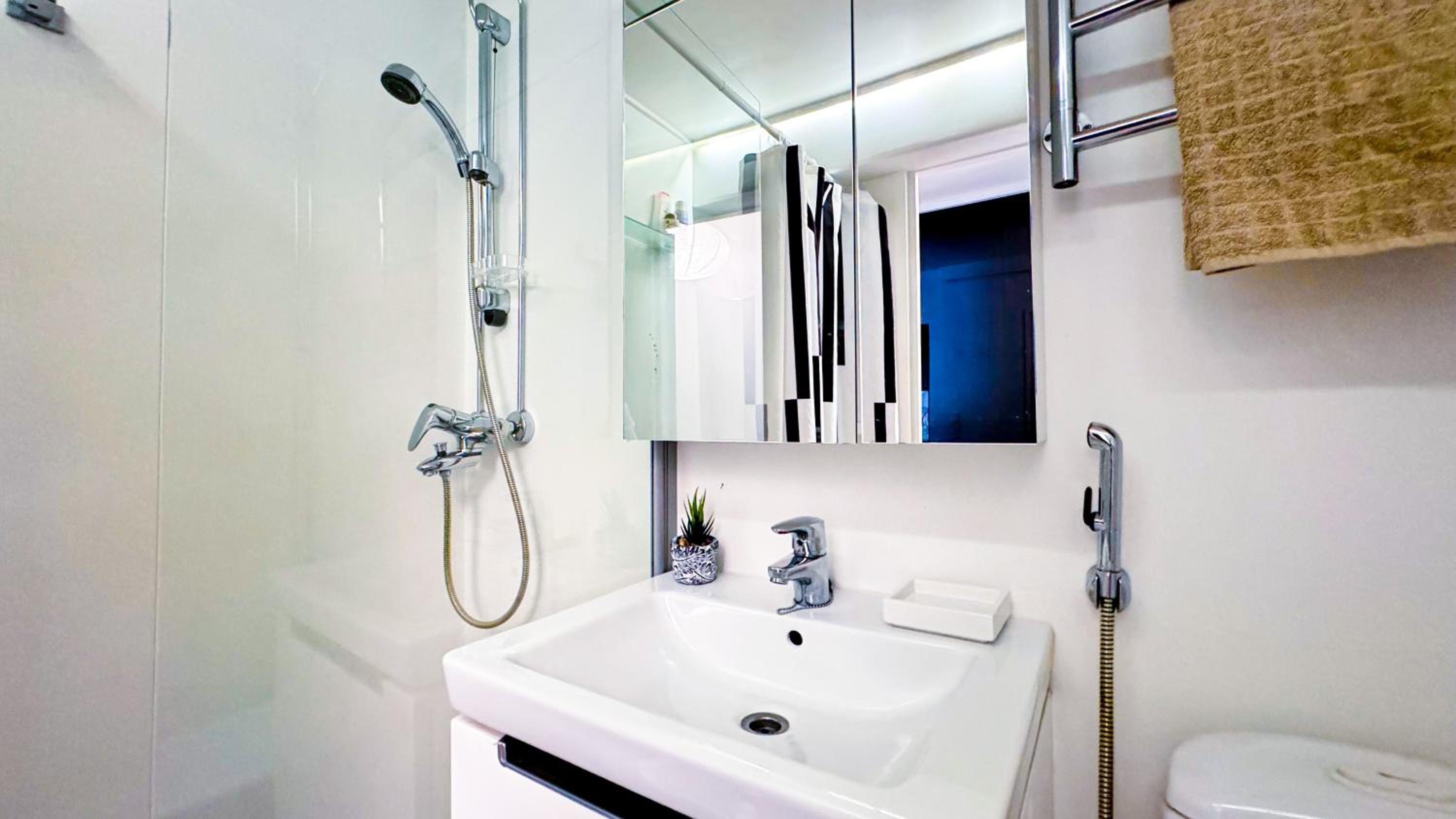 GuestFirst- Vibrant Helsinki Stay 5 Min to Design District