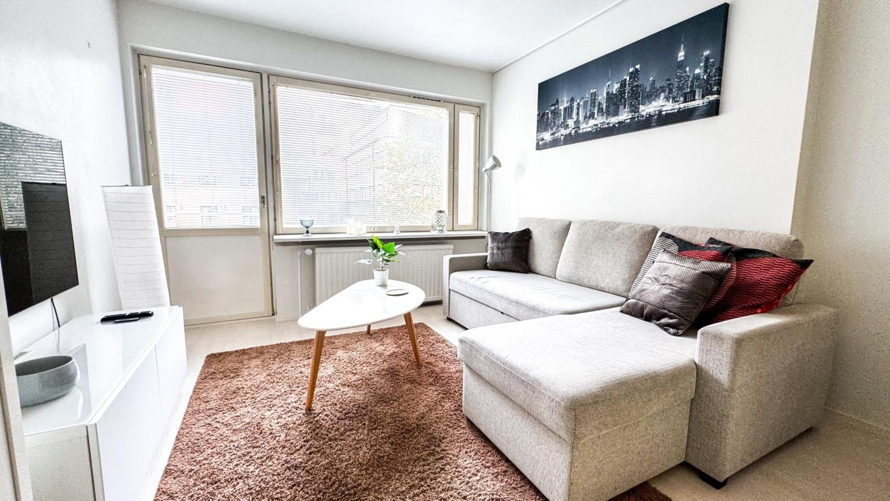 GuestFirst- Vibrant Helsinki Stay 5 Min to Design District