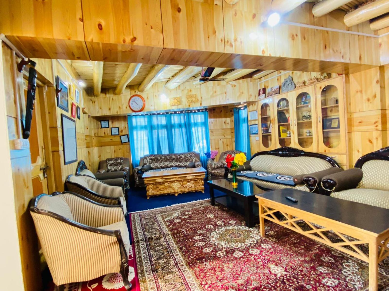 lounge