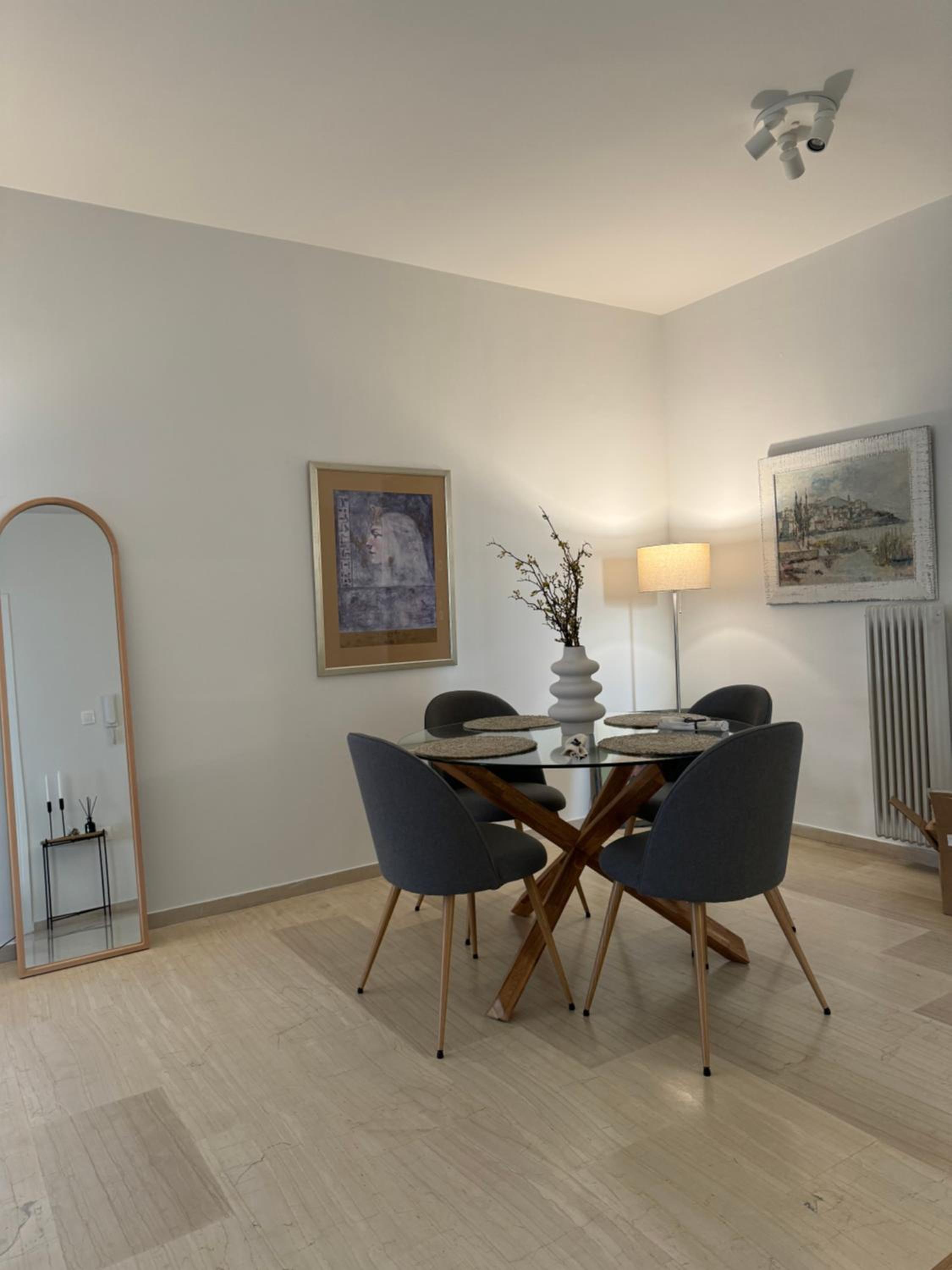 The rock view apartment