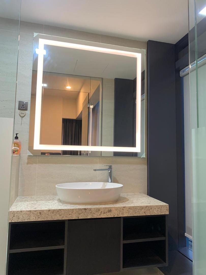Holiday Suites Star Residences