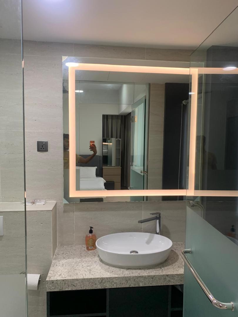 Holiday Suites Star Residences