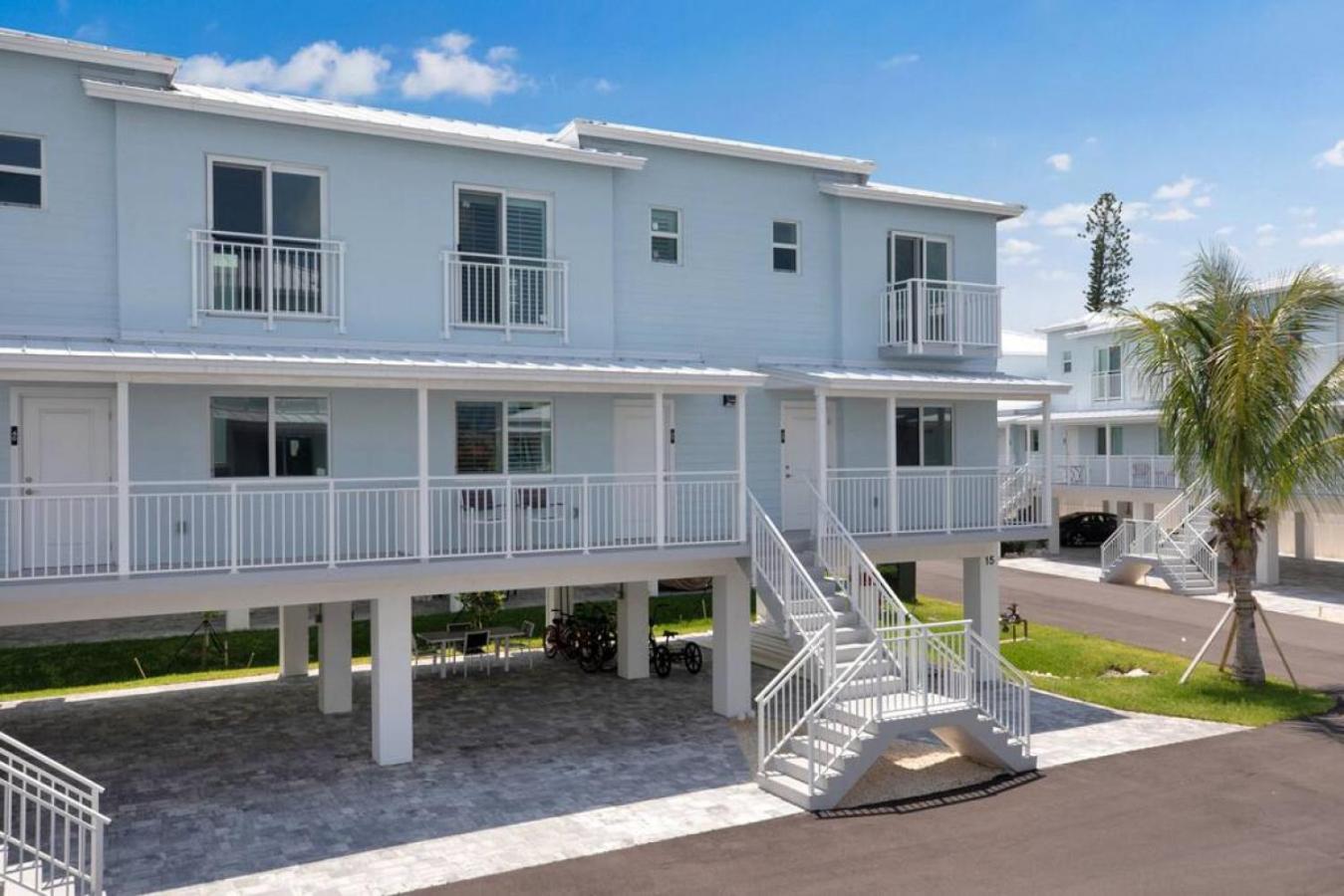 Ocean Isles Rustic Inn view 5