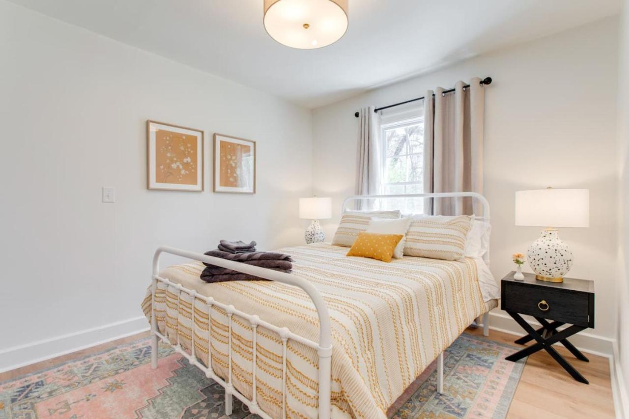 Professionally Designed 4BD Central location view 5