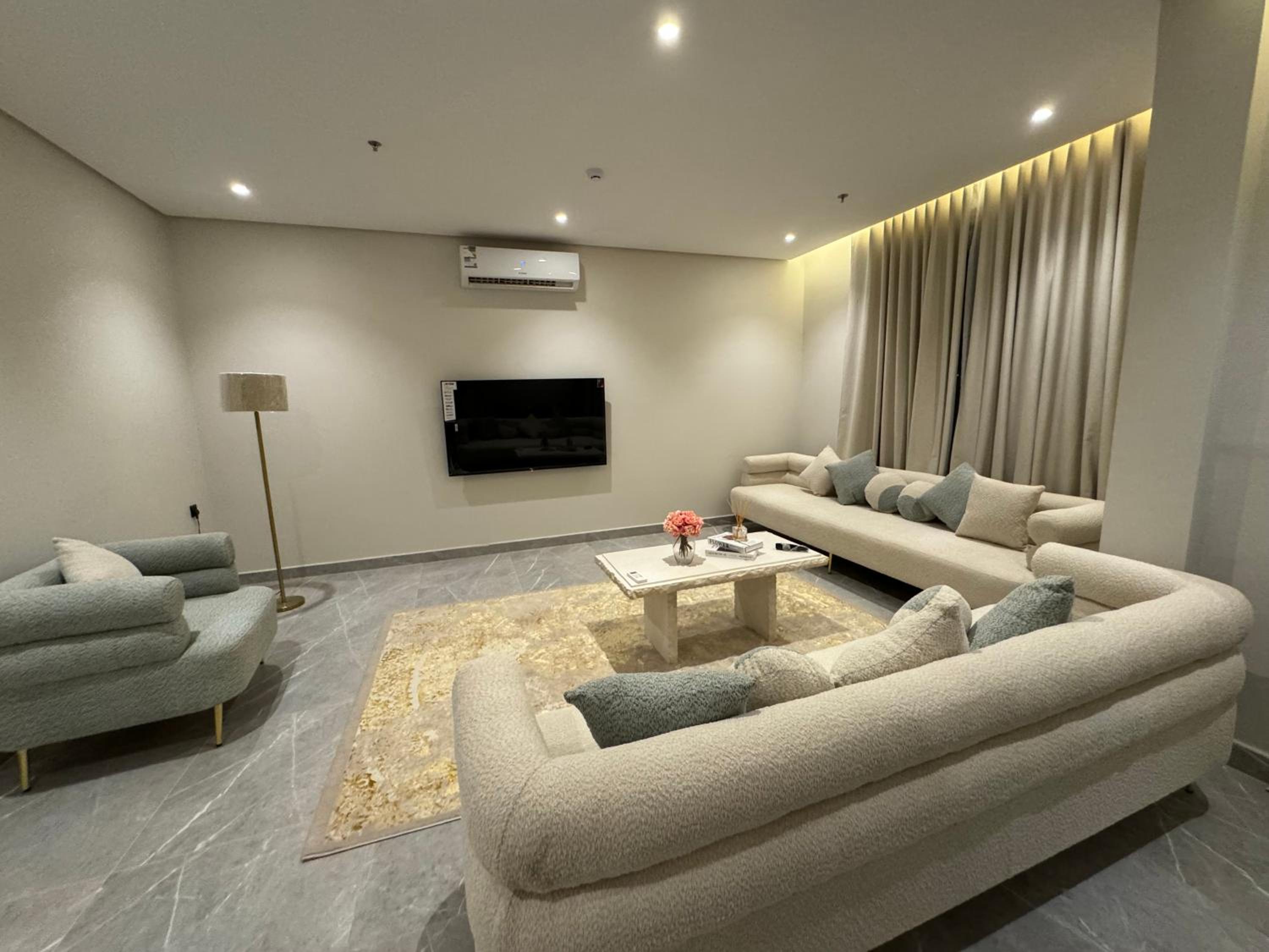 Luxury apartment near riyadh season attractions and KAFD