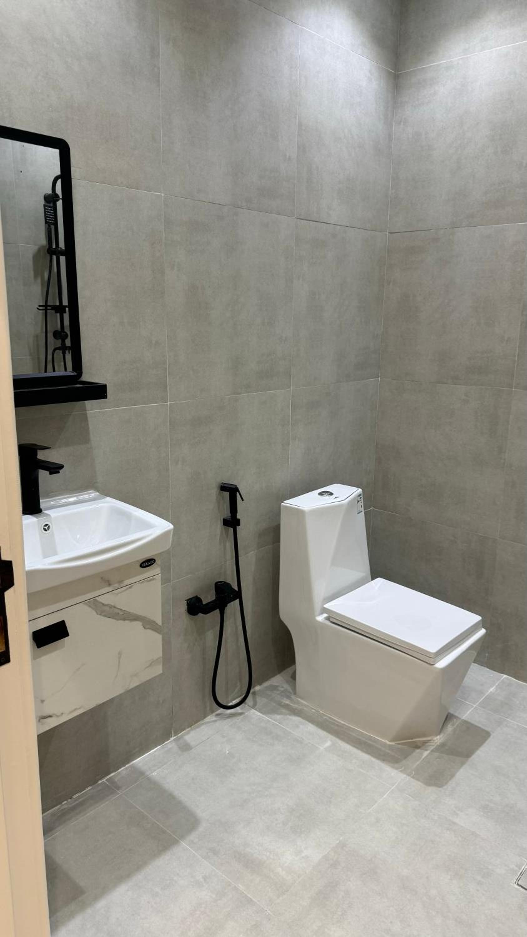 One-Bedroom Suite with Self Check-In