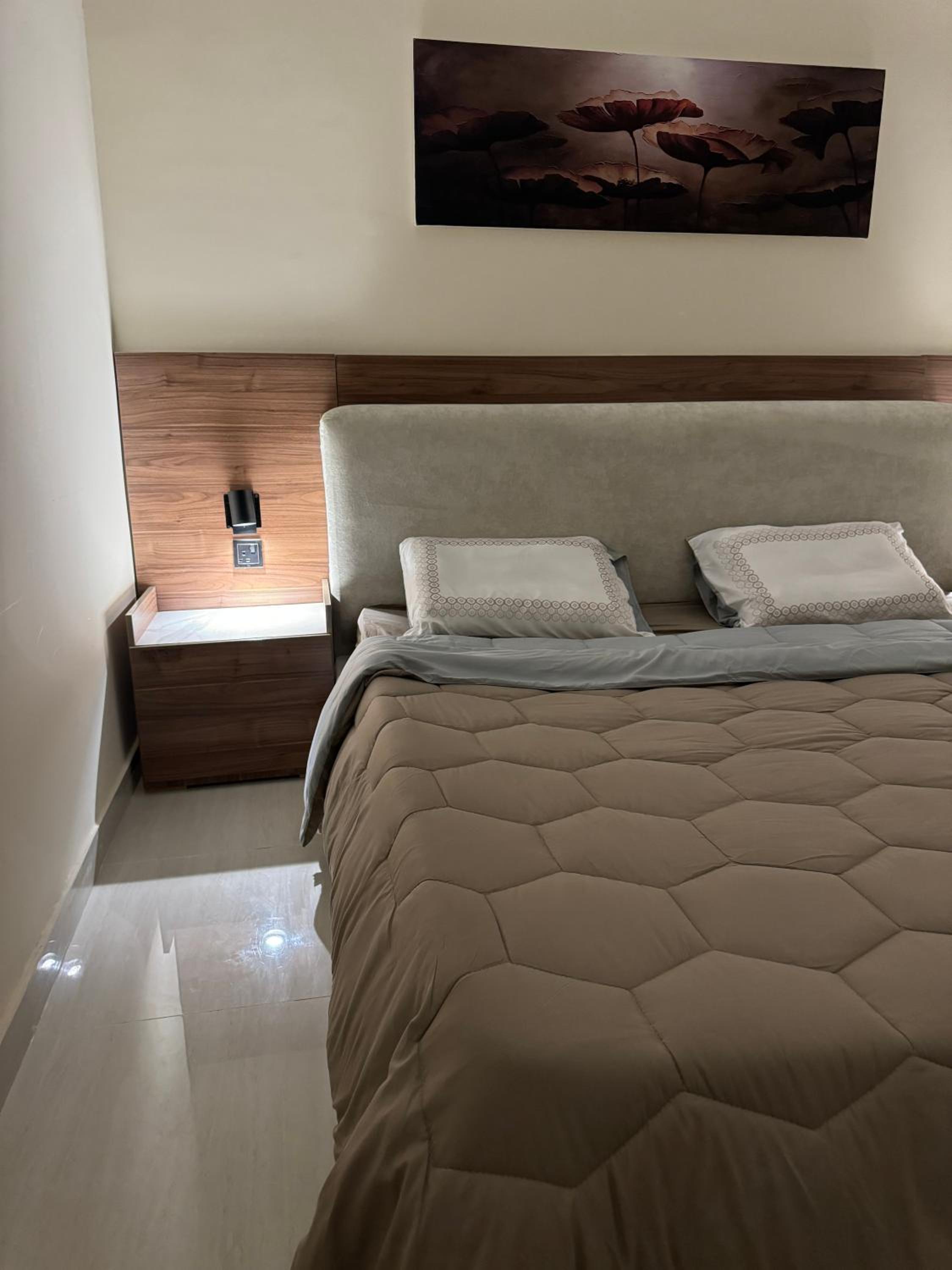 One-Bedroom Suite with Self Check-In