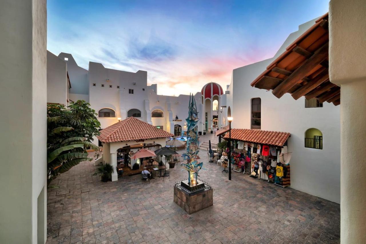 Completely Remodeled 2BD-2BA Plaza Bonita view 5