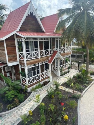 Caye Caulker Boutique Guesthouse 5