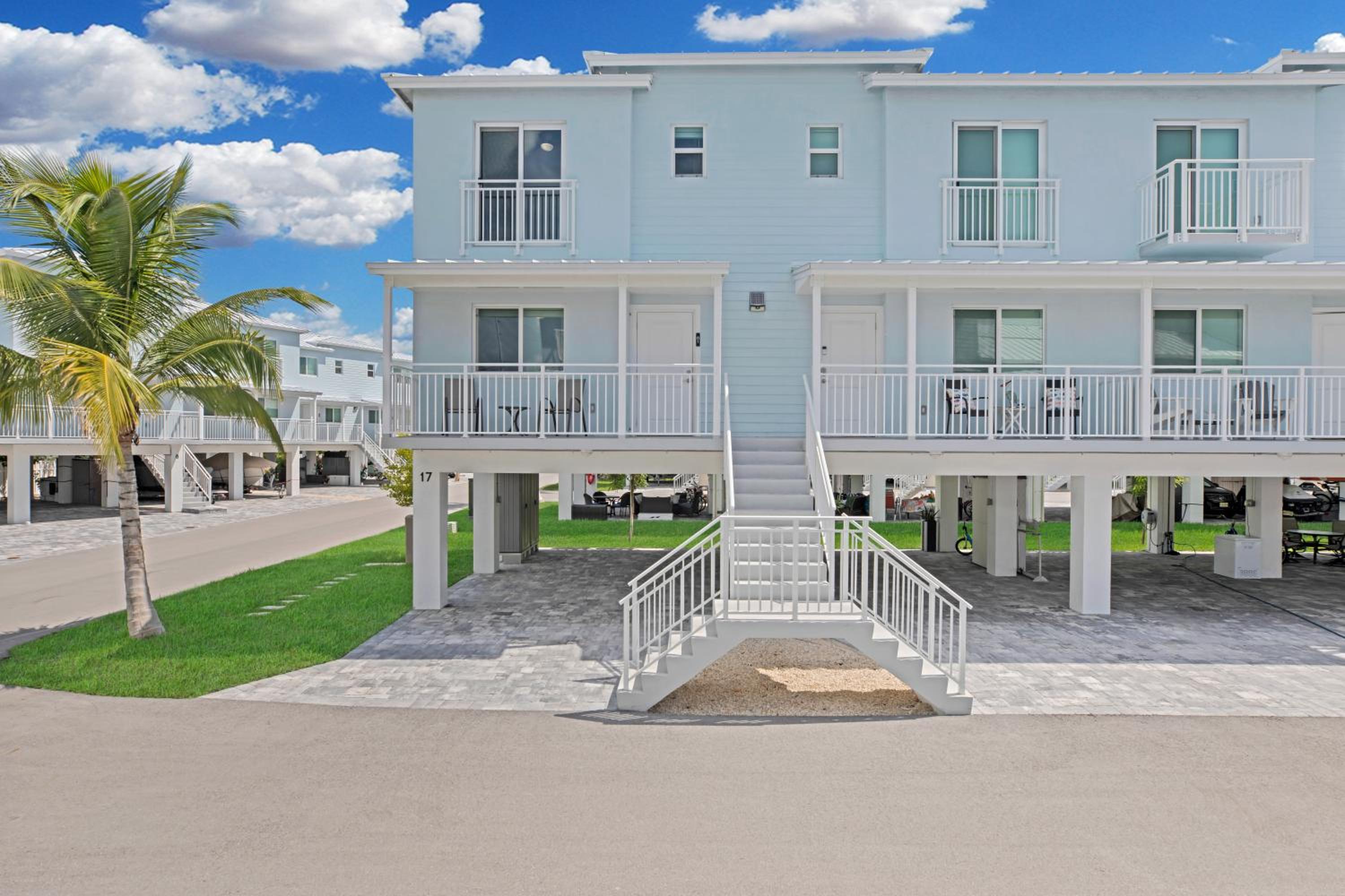 Ocean Side Paradise Awaits view 3