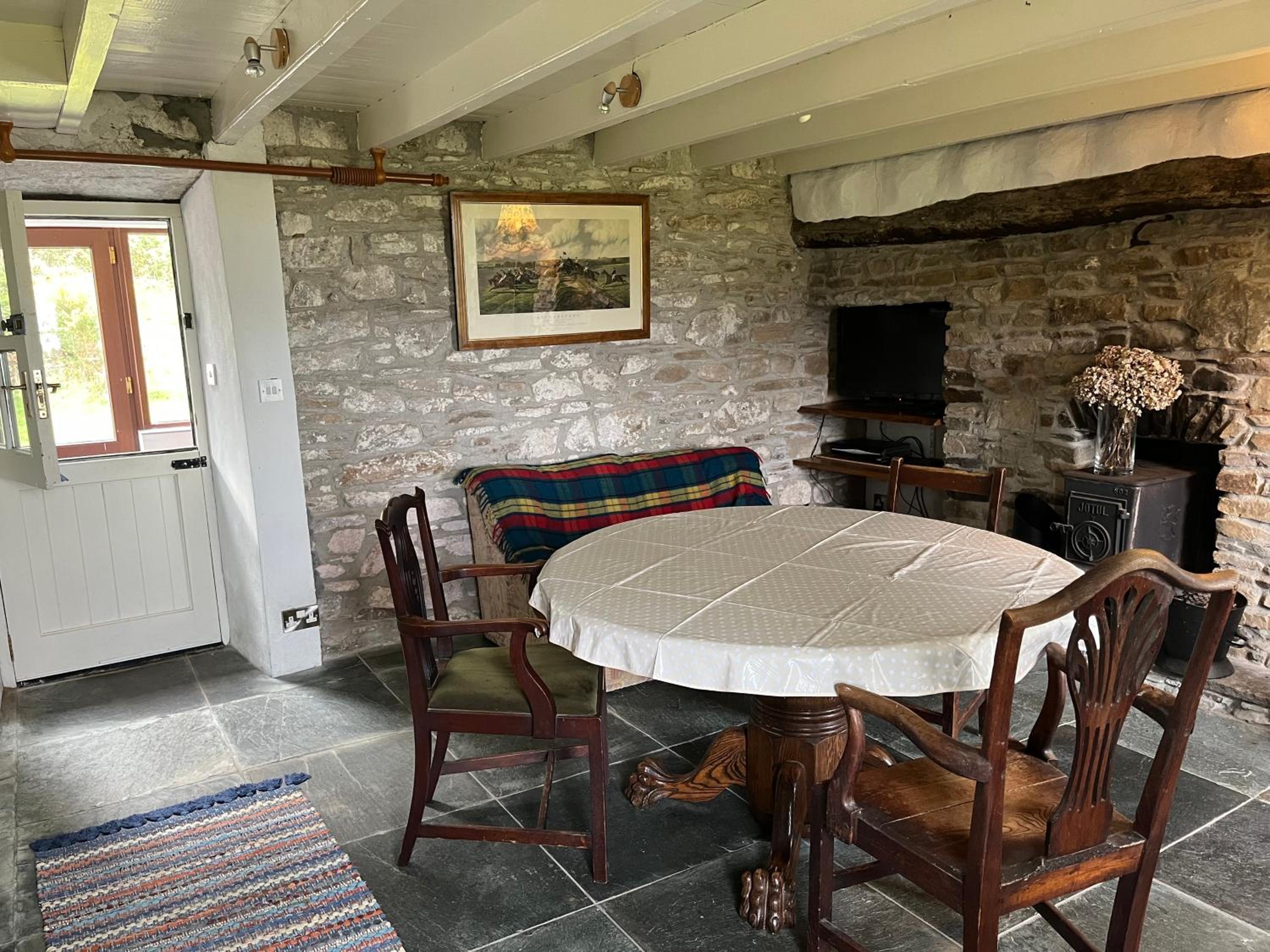 Canfee Cottage