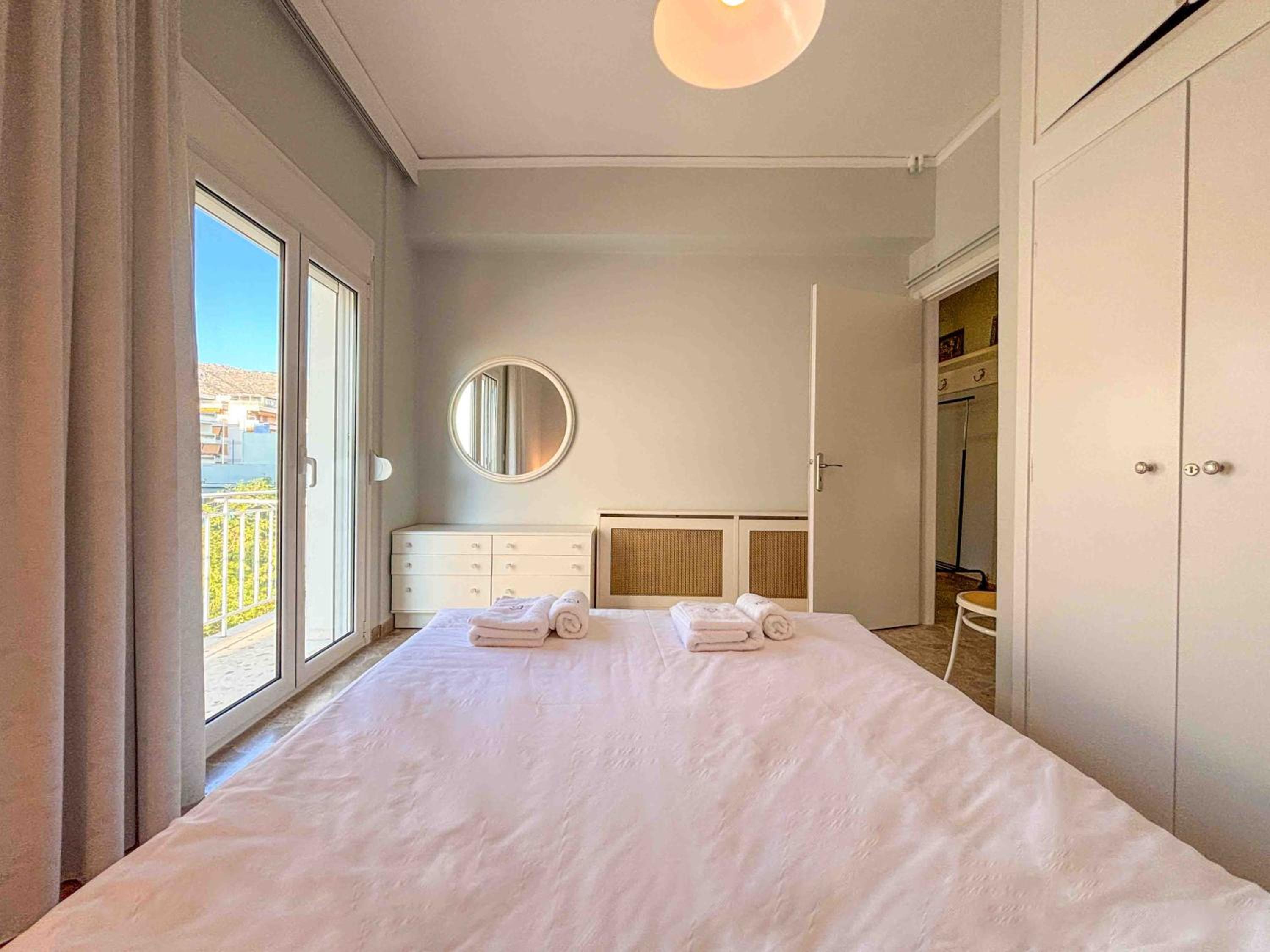 Cozy Flat near Glyfada Center photo 2