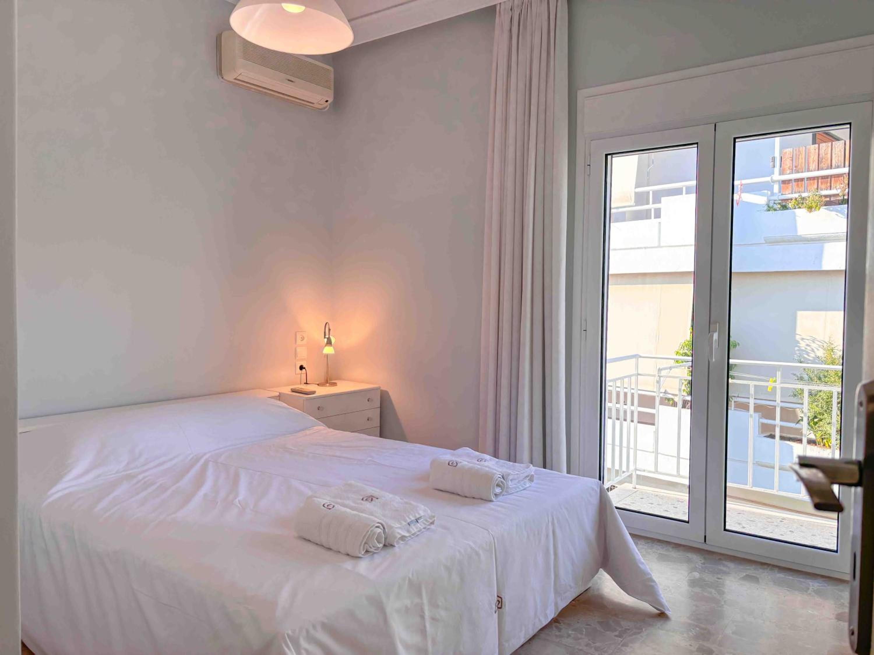 Cozy Flat near Glyfada Center photo 4
