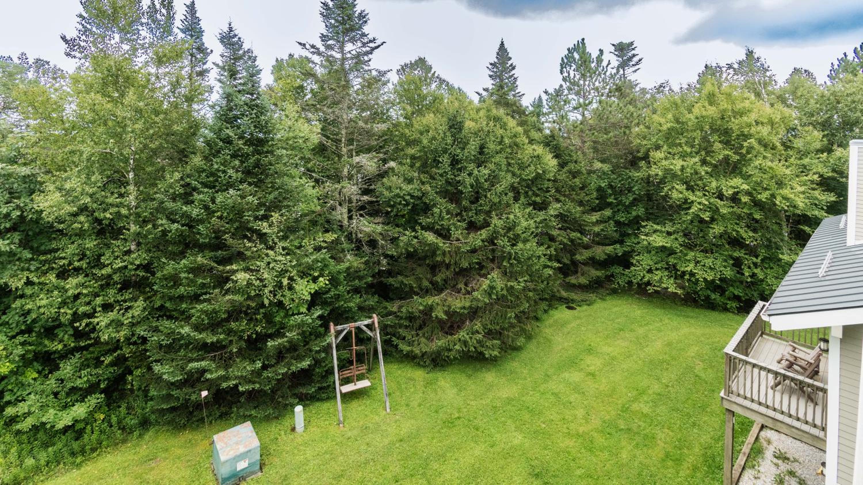 Newly Renovated Trailside Perch on Bromley Mountain view 5
