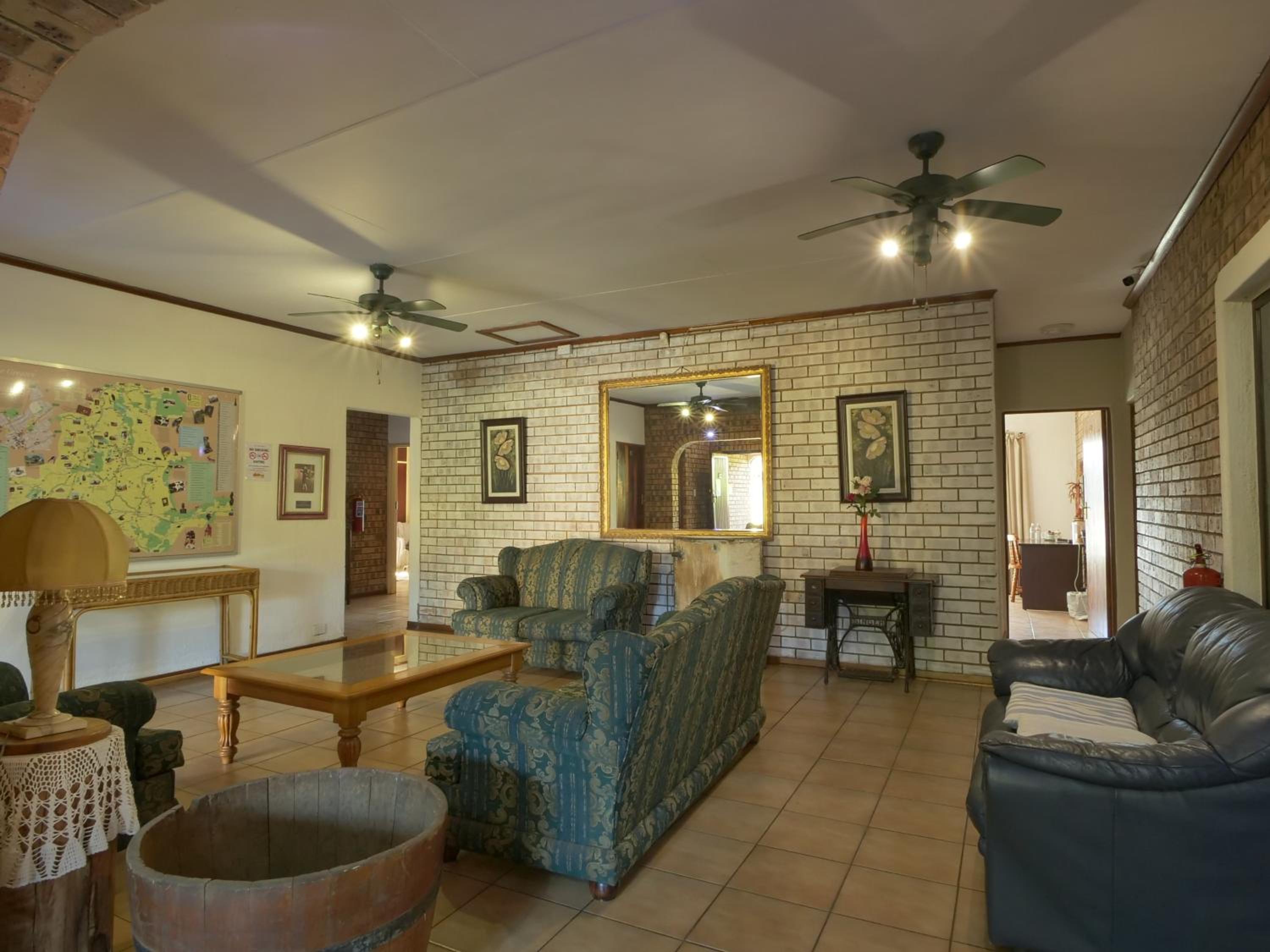Autumn Breeze Manor Guest House