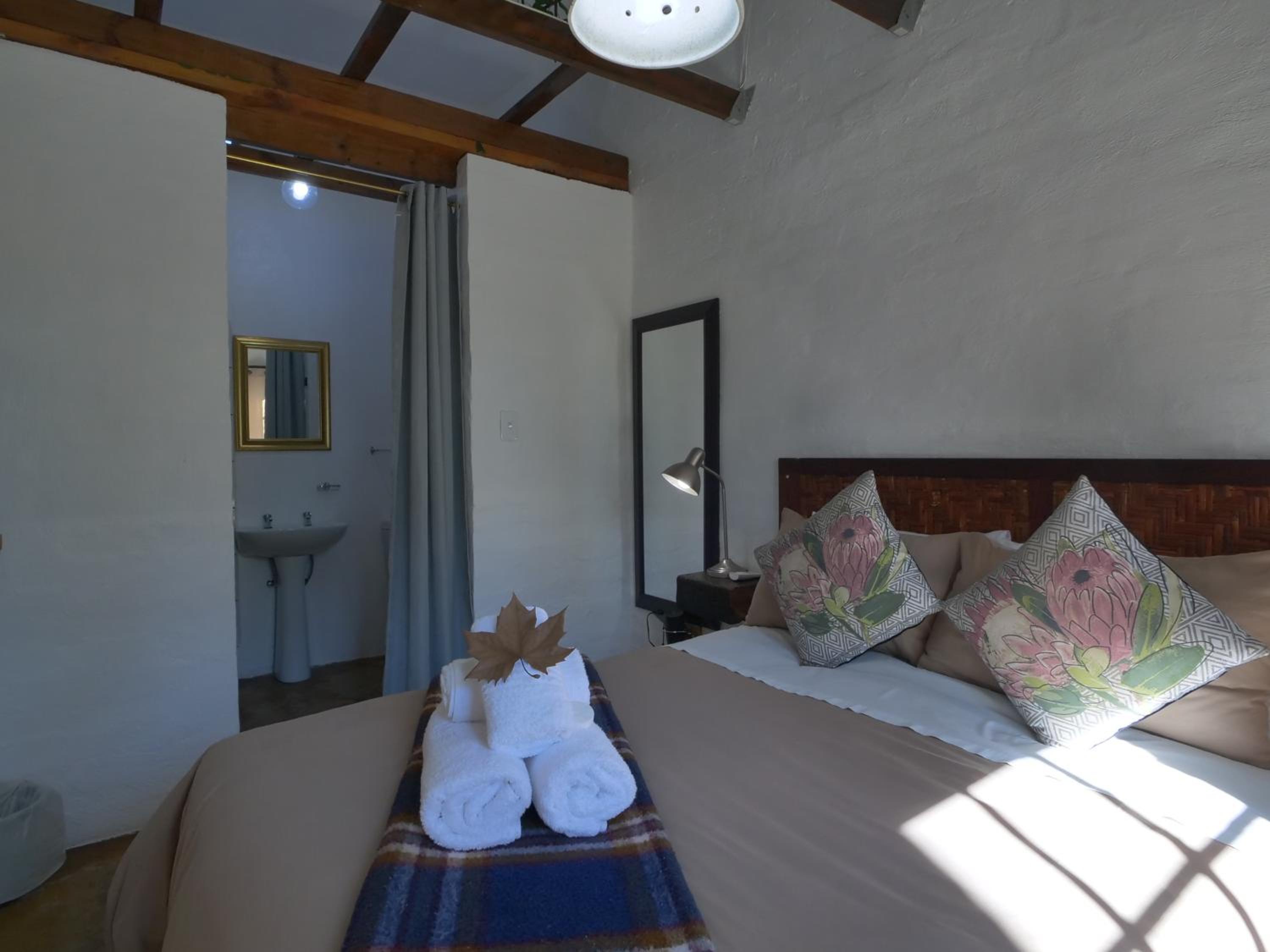 Autumn Breeze Manor Guest House