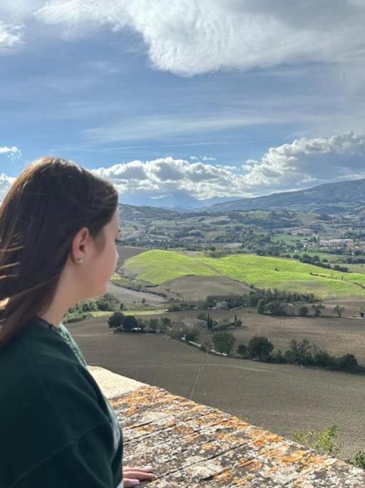 Bellissimo borgo Medioevale Panorama, Tranquillità