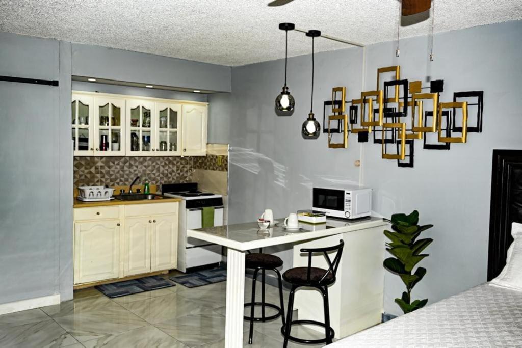 D'escape at Seawind on the Bay view 3