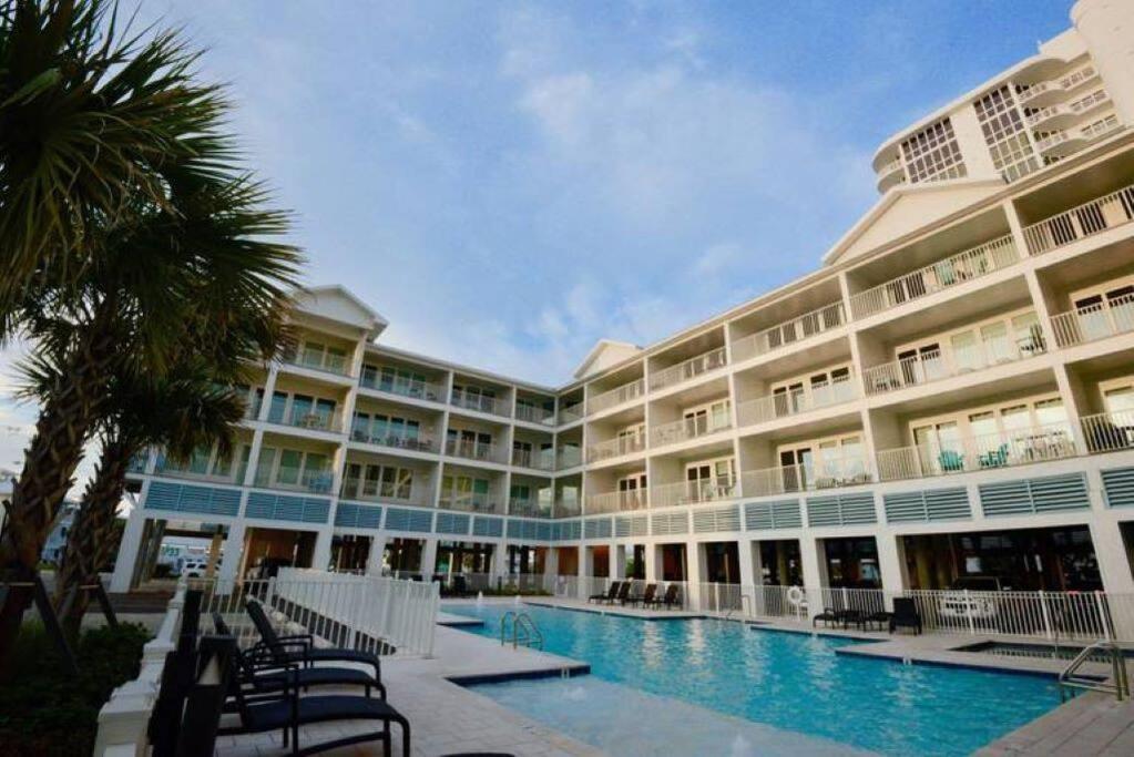 Hotel Sea Glass 214 New Condo ON THE BEACH - Image 1