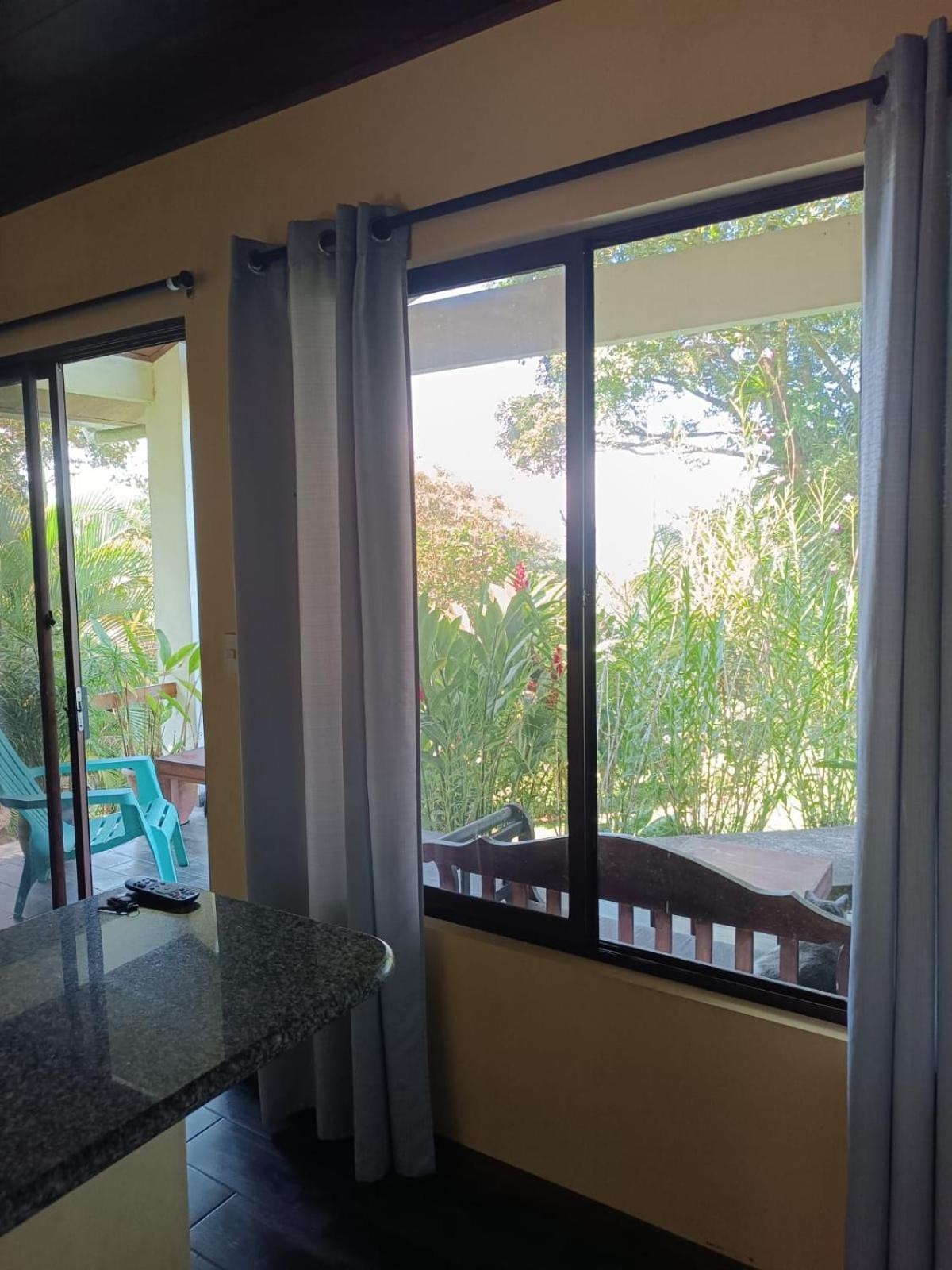 LakeGardens Arenal Condos