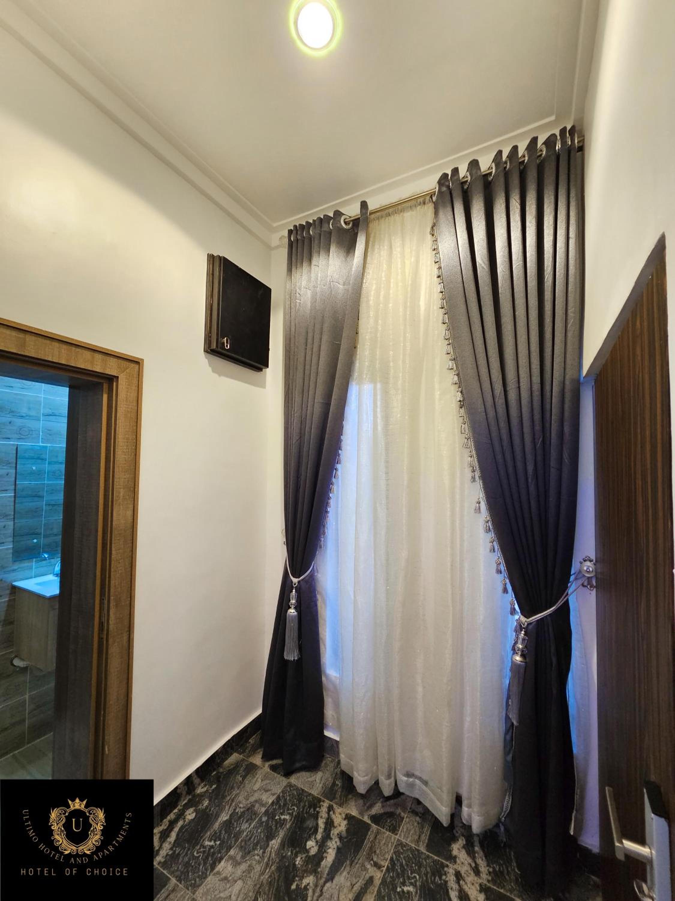 2 Bed Apartment 2 - Cosy Benin City Escape