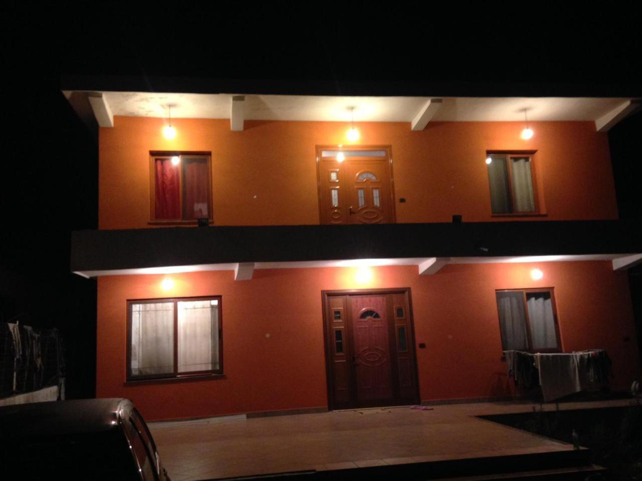 VILA SINDY ALBANIA DURRAZZO casa VACANZE