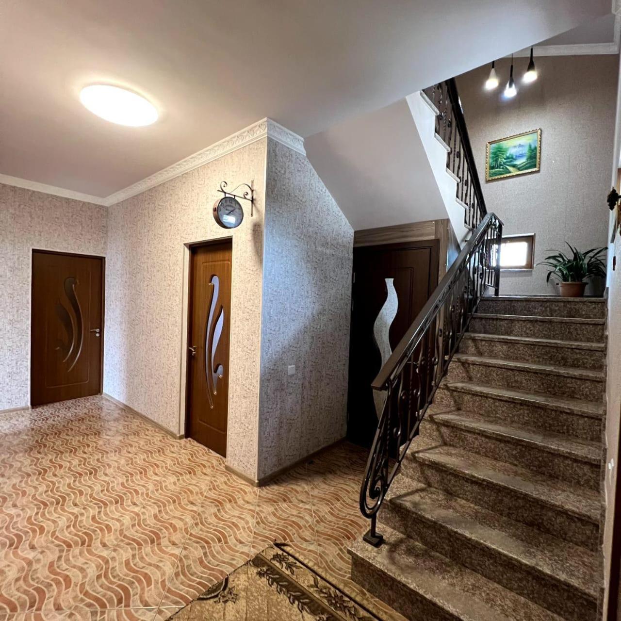 Nais House in DILIJAN