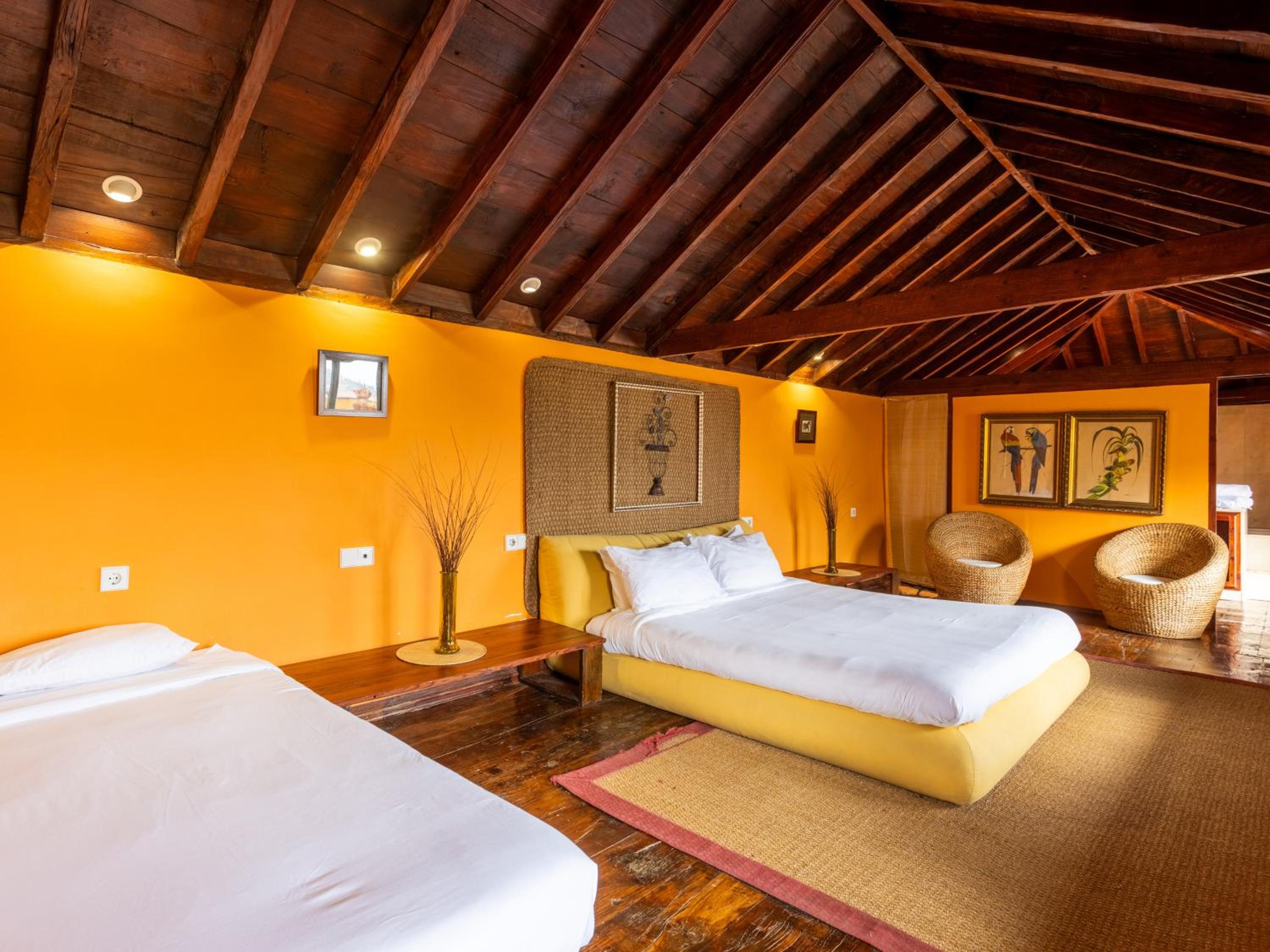 Live La Orotava Attic National Heritage