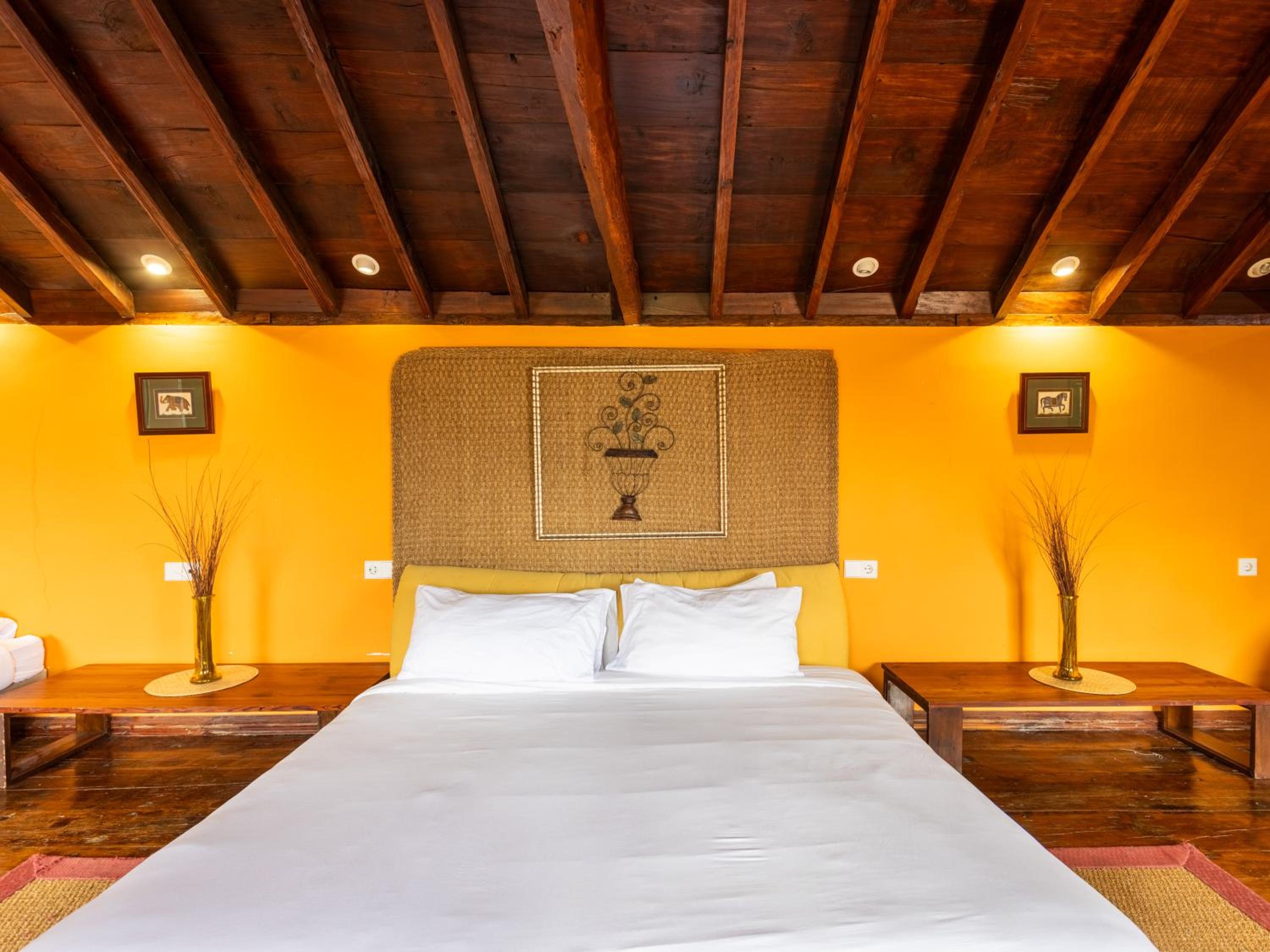 Live La Orotava Attic National Heritage