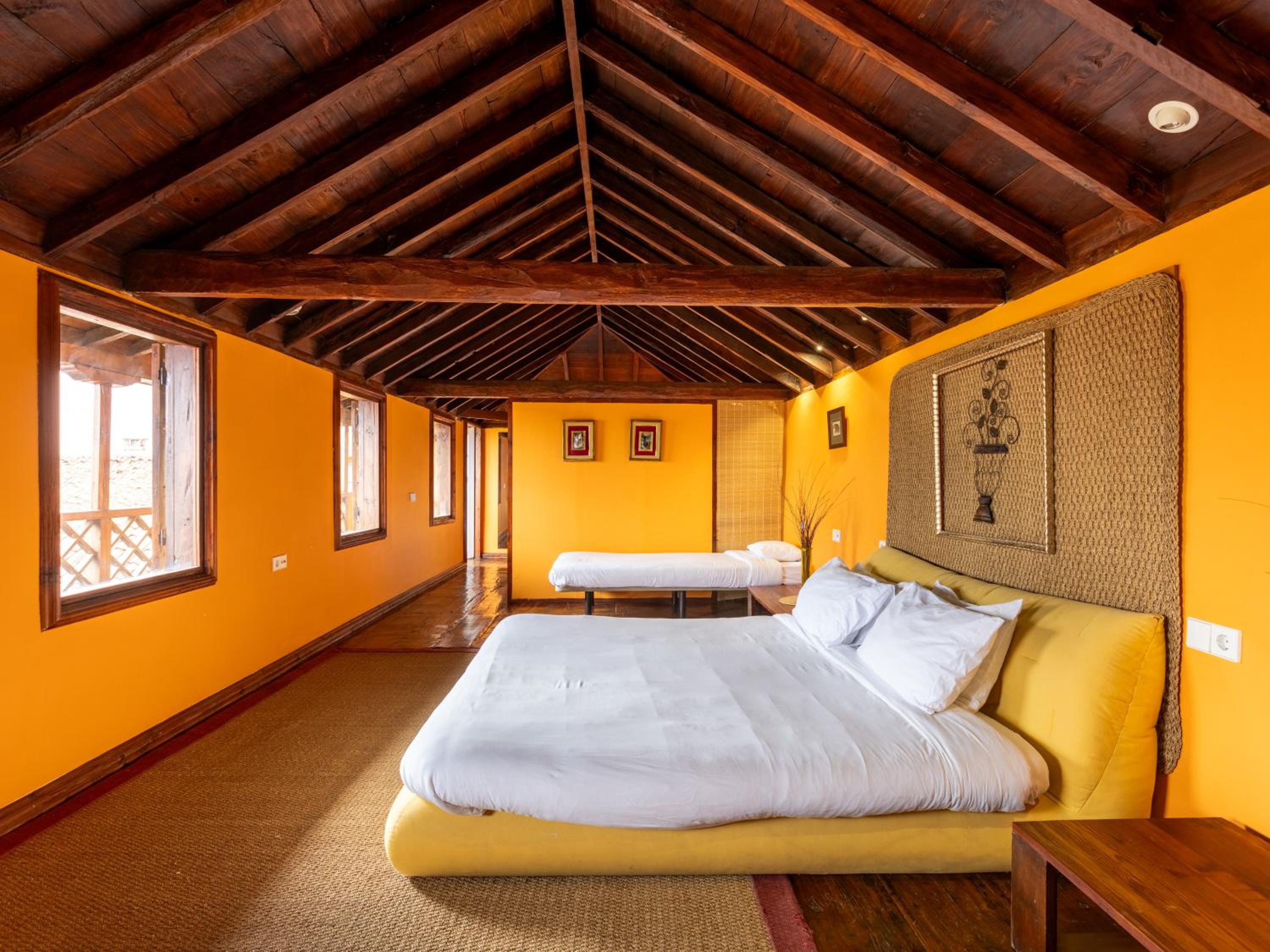 Live La Orotava Attic National Heritage