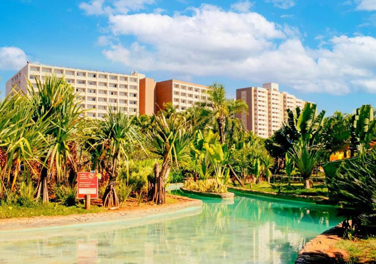 Hotel Hot Beach Resort - Image 1