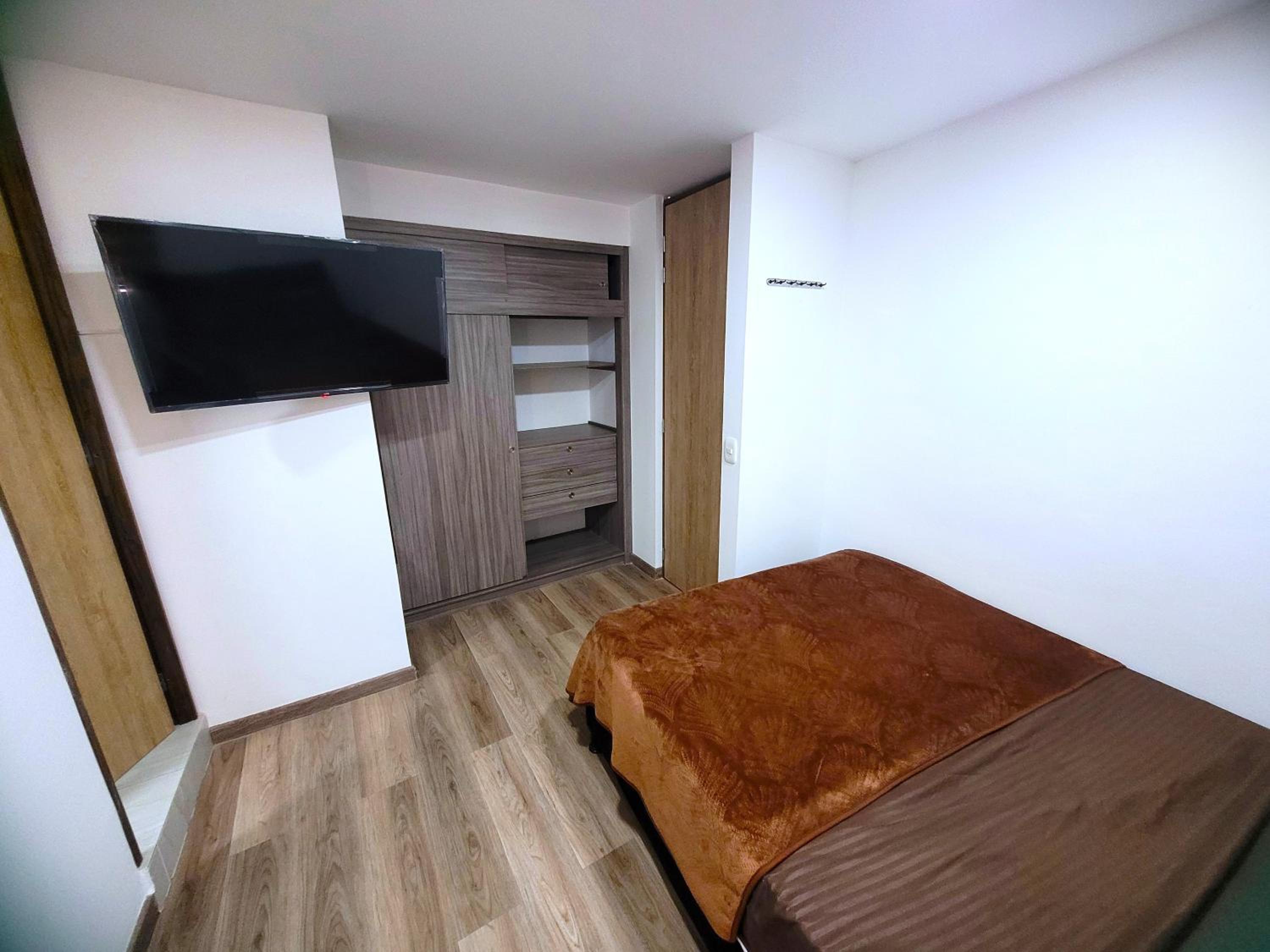 New Apartment for up to 5 People, at Bogota's northern