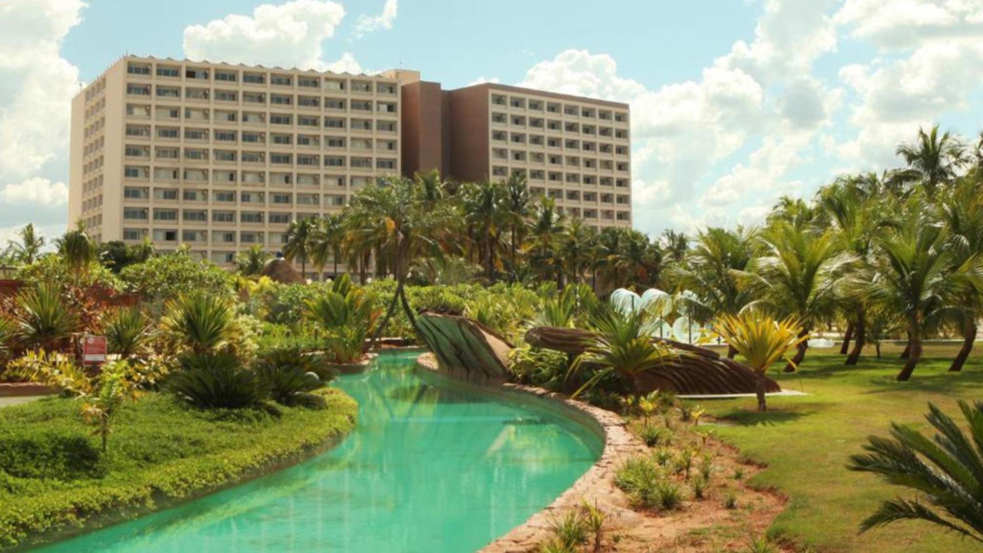 Hot Beach Resort