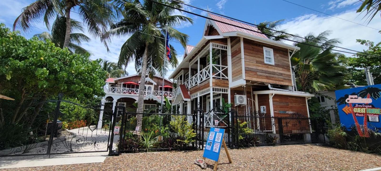 Caye Caulker Boutique Guesthouse 7